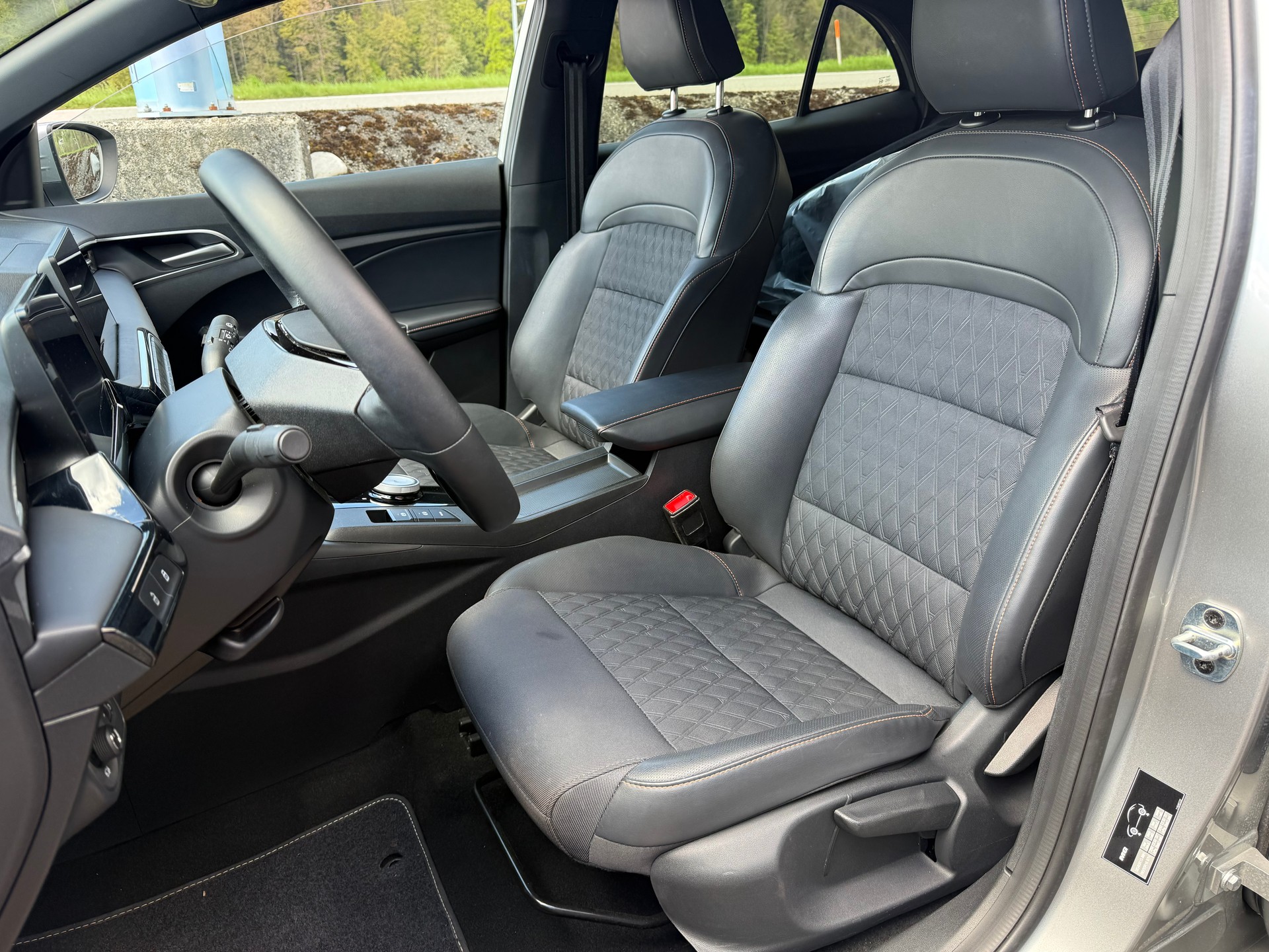 MG 3 1.5 Hybrid Luxury Aut.-image-5