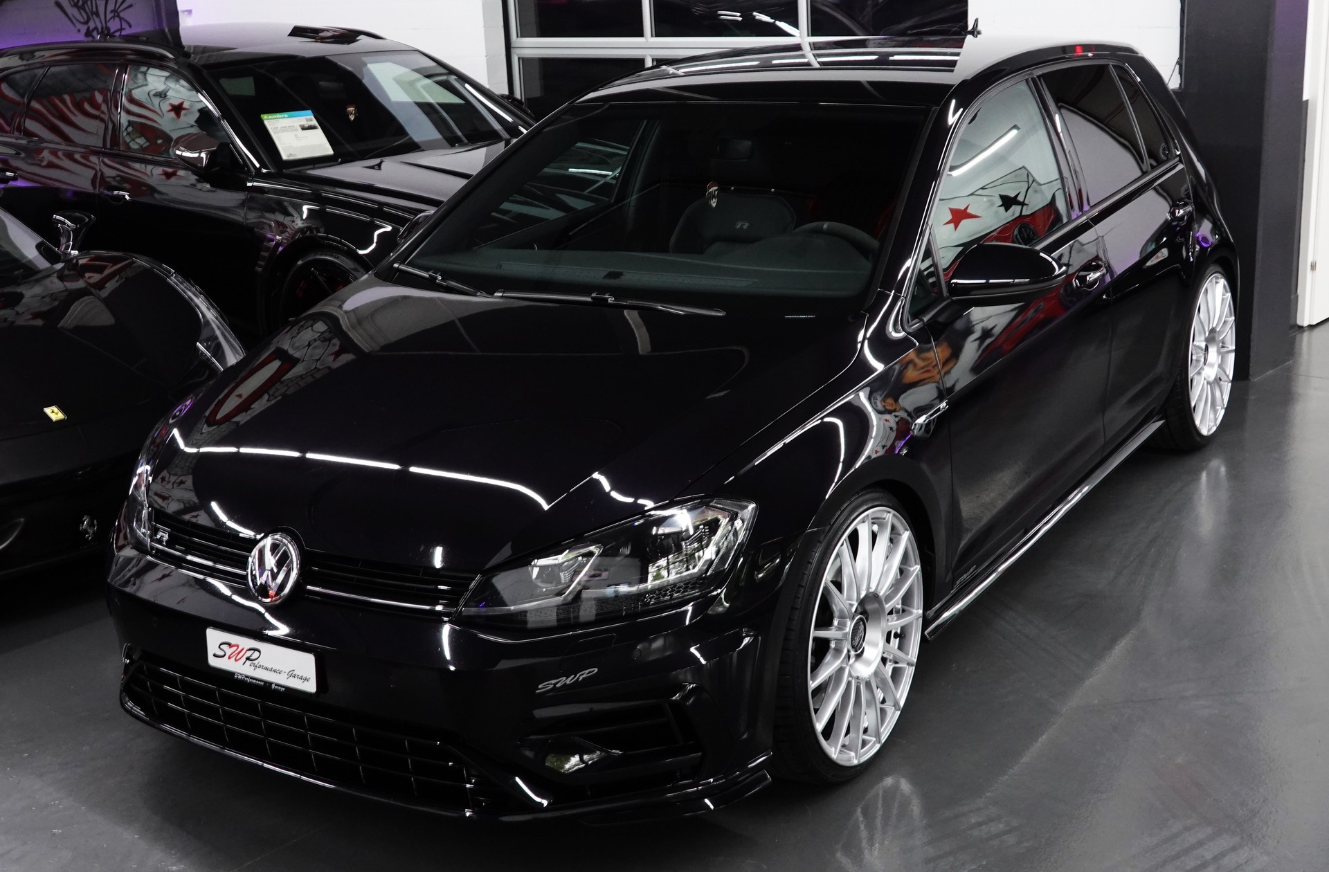 VW GOLF 2.0 TSI R 4-MOTION DSG CH-FZ // REMUS // 20"O.Z // 310PS // BLACK ON TOP R-showroom-element-2