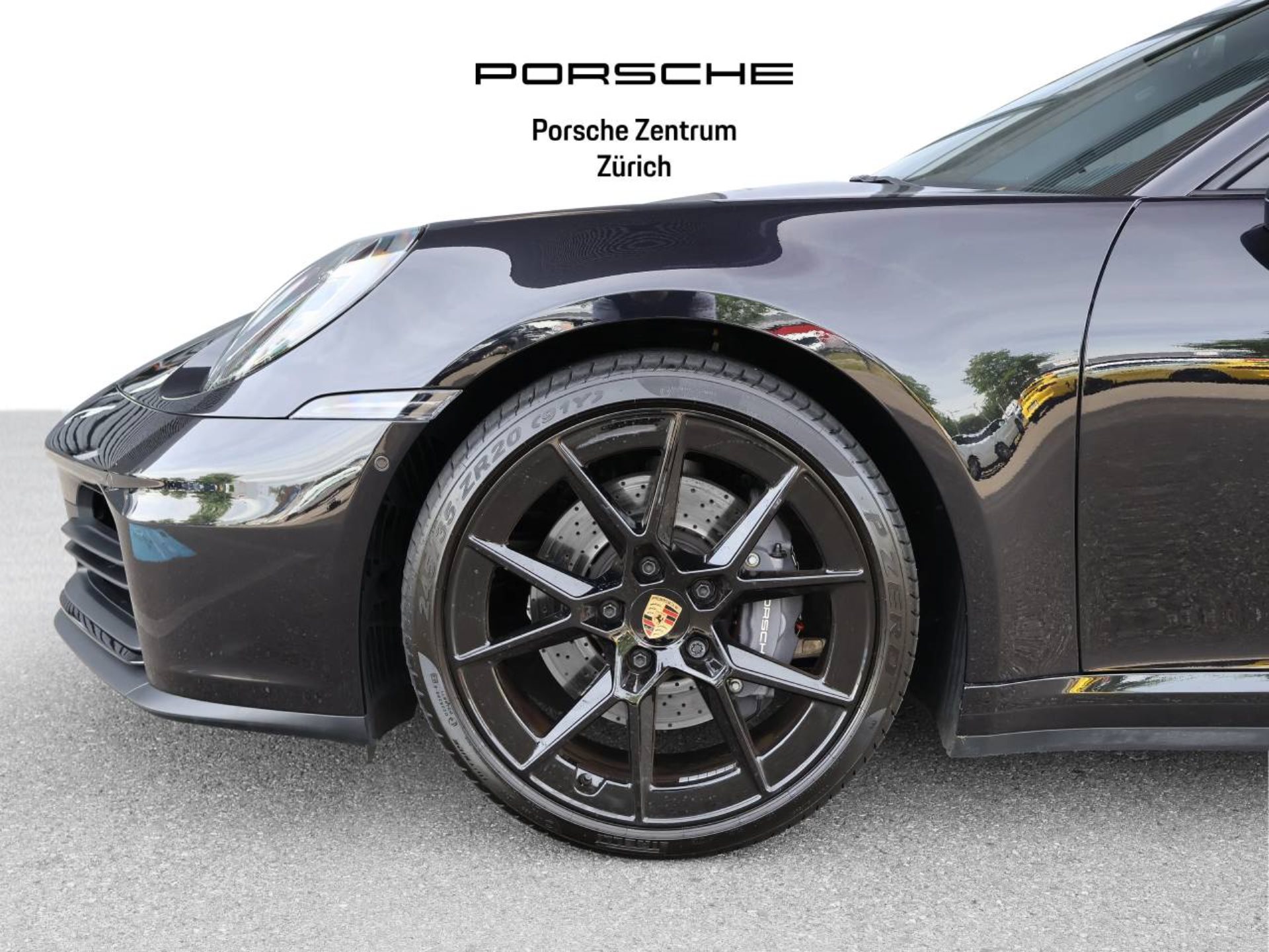 PORSCHE 911 Carrera-image-8