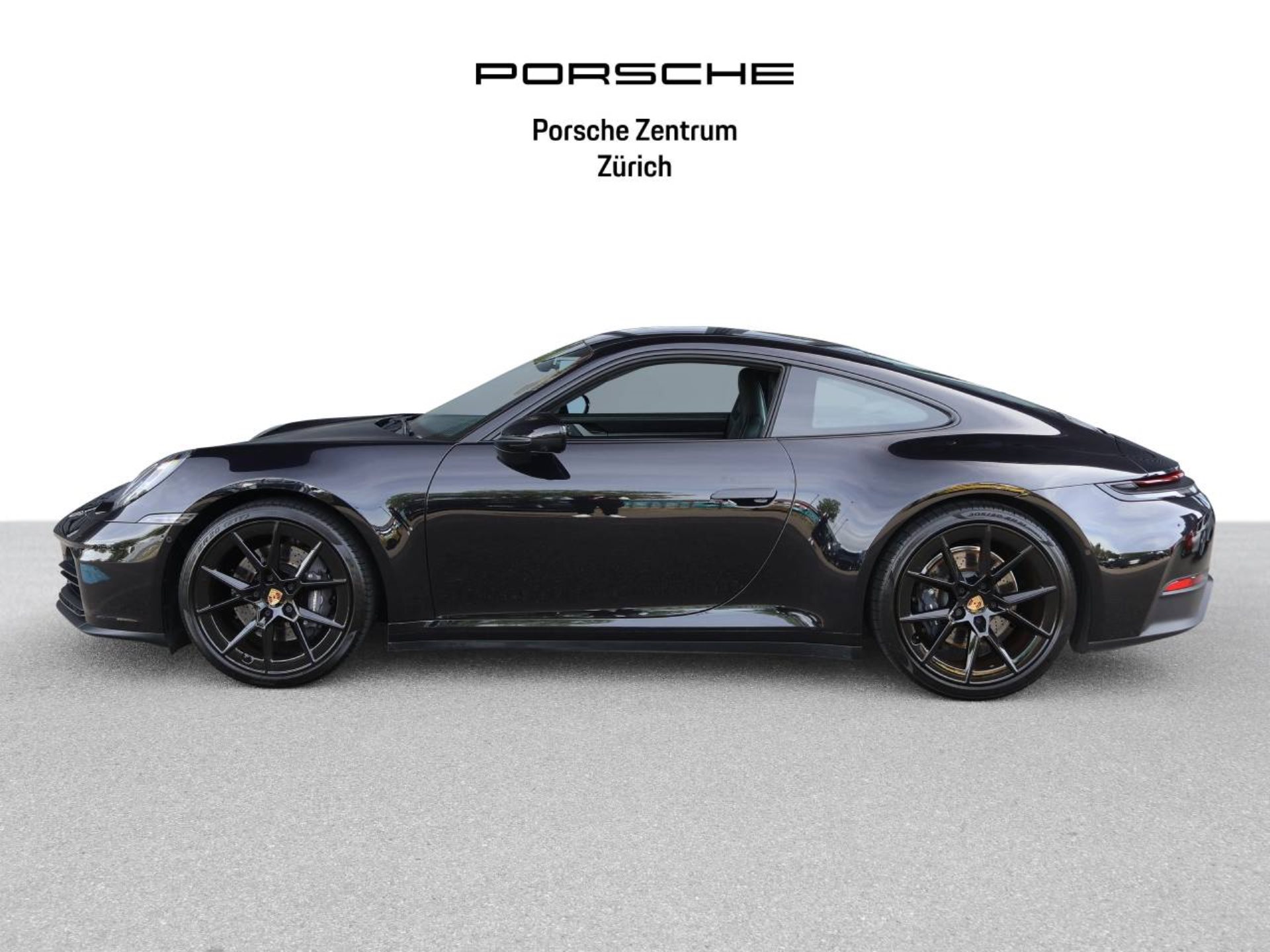 PORSCHE 911 Carrera-showroom-element-1