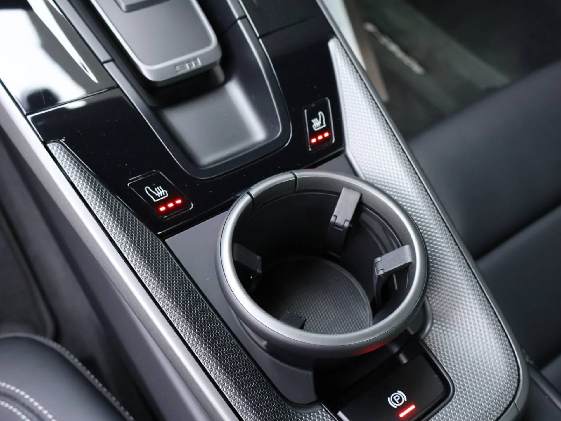 PORSCHE 911 Carrera-image-20