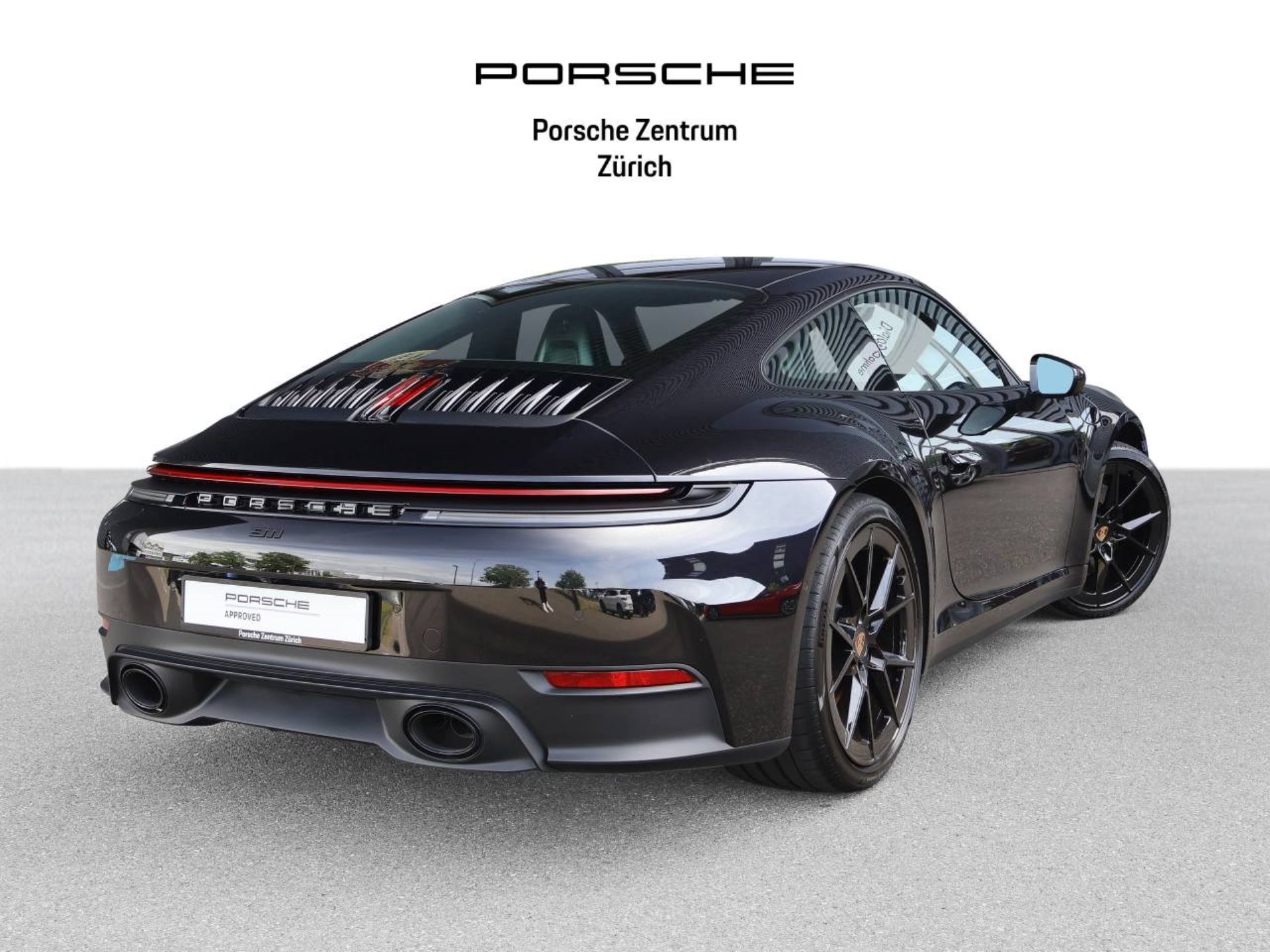 PORSCHE 911 Carrera-image-5