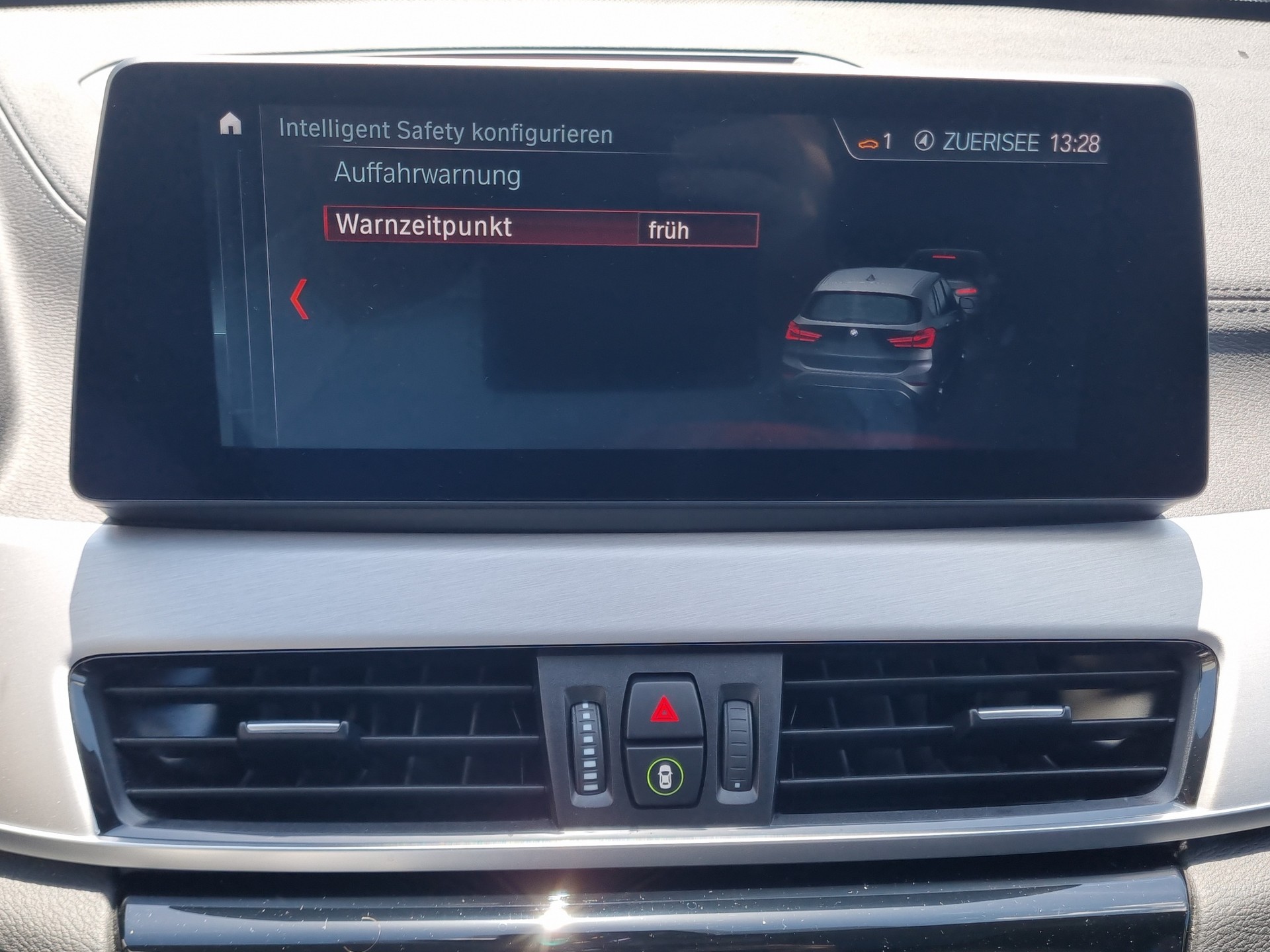 BMW X1 xDrive 25e xLine Steptronic-image-23