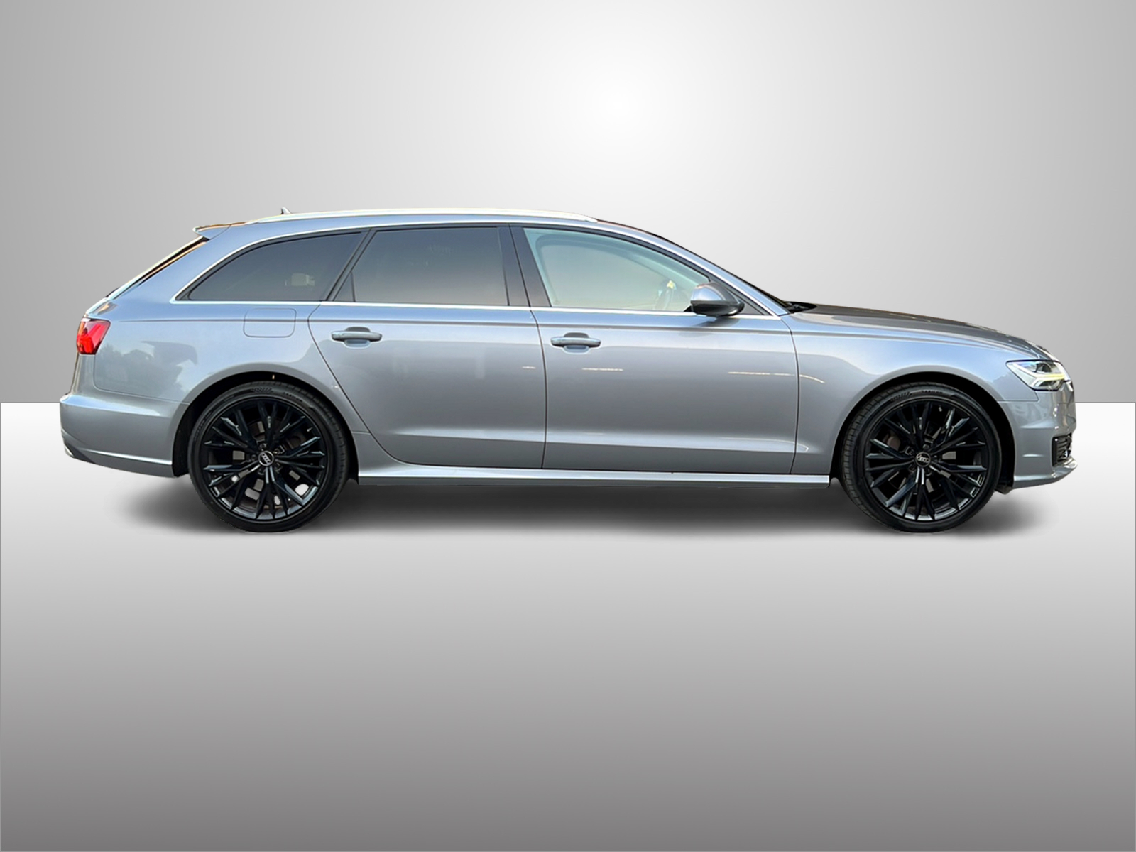 AUDI A6 Avant 3.0 TDI V6 quattro S-tronic-image-4