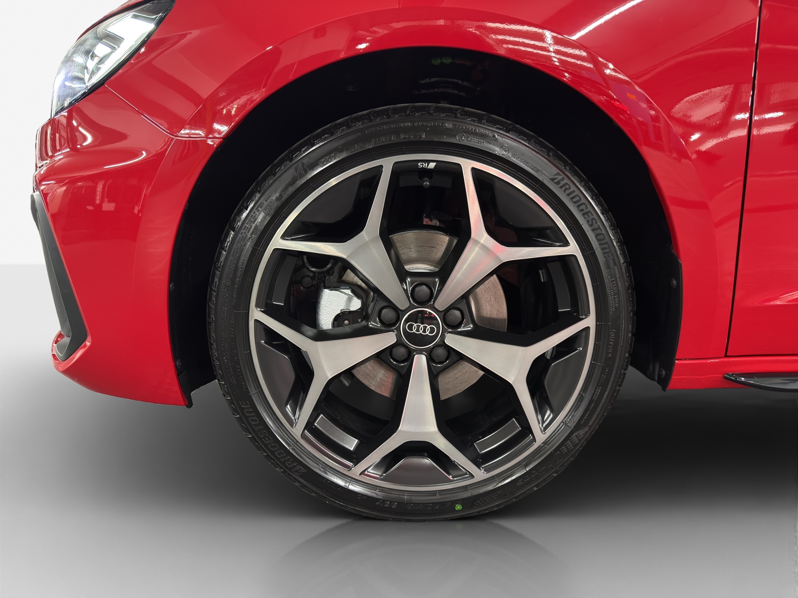 AUDI A1 Sportback 30 TFSI S Line Attraction S-tronic-image-2