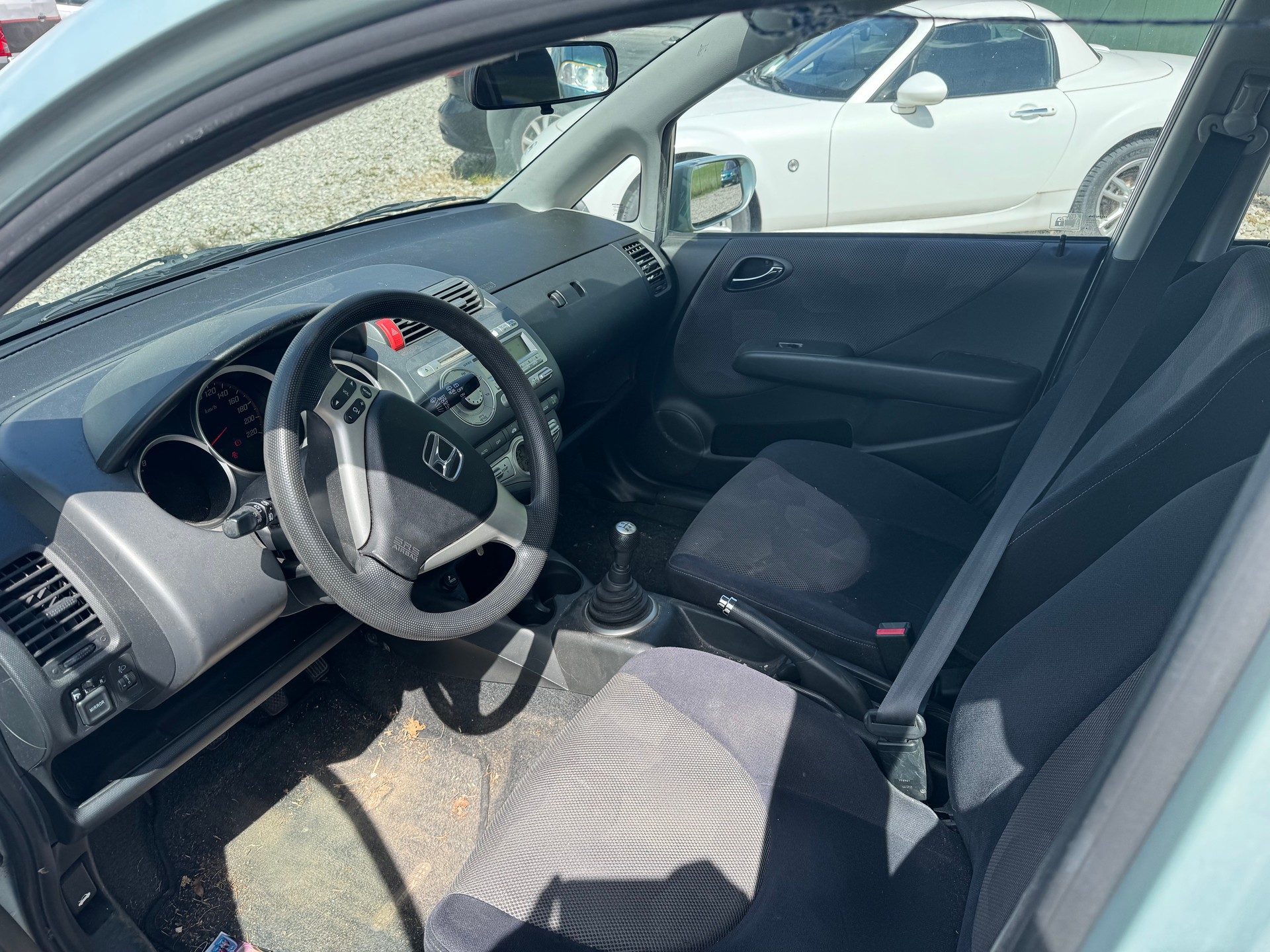 HONDA Jazz 1.4i ES-image-7