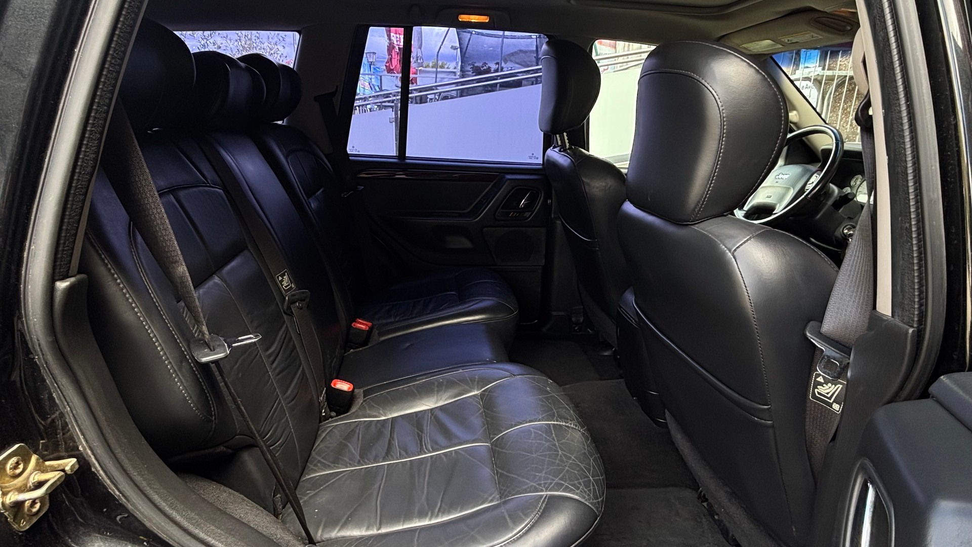 JEEP Grand Cherokee 2.7 CRD Limited Automatic-image-6