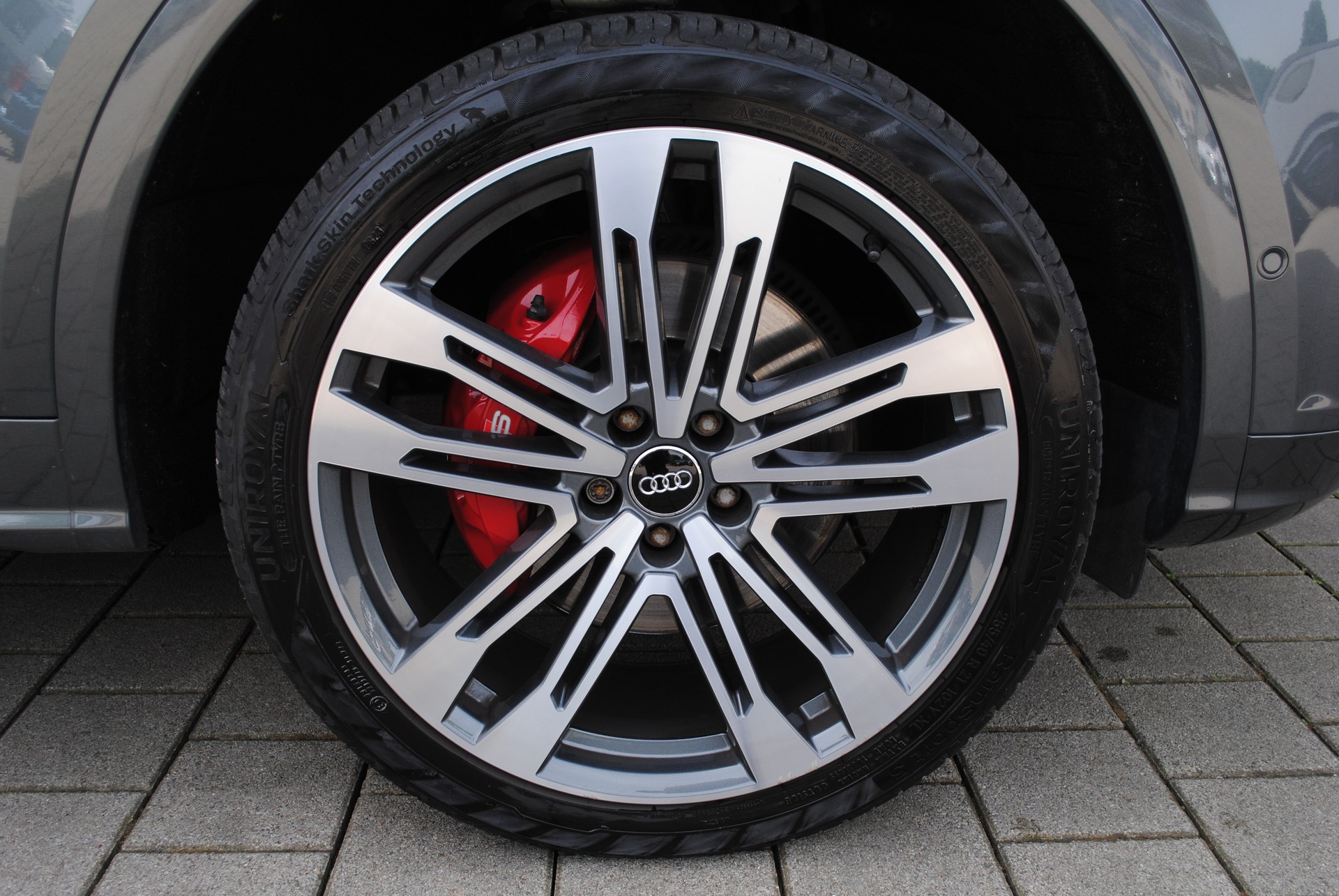AUDI SQ5 3.0 TFSI quattro S-tronic-image-9