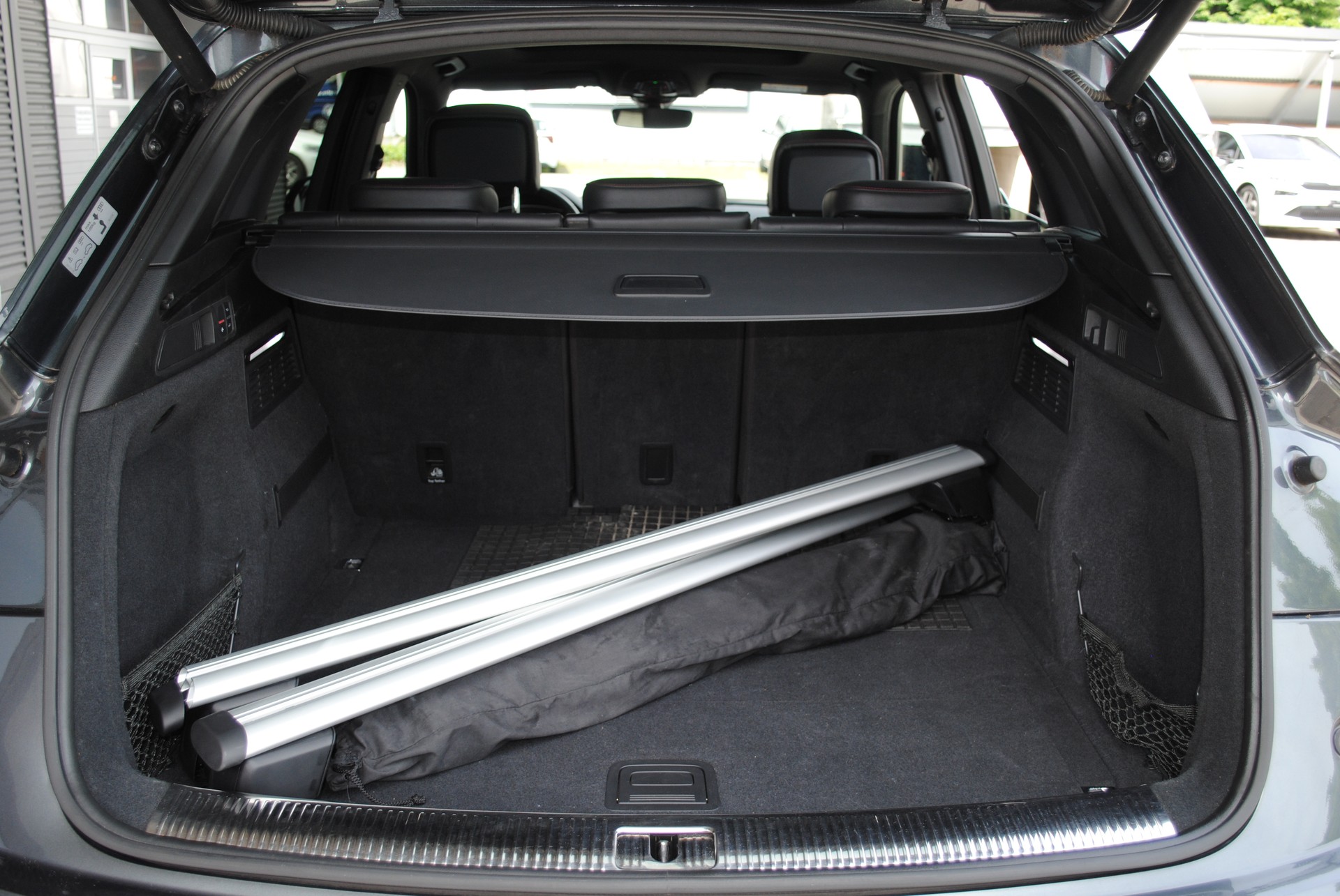 AUDI SQ5 3.0 TFSI quattro S-tronic-image-19