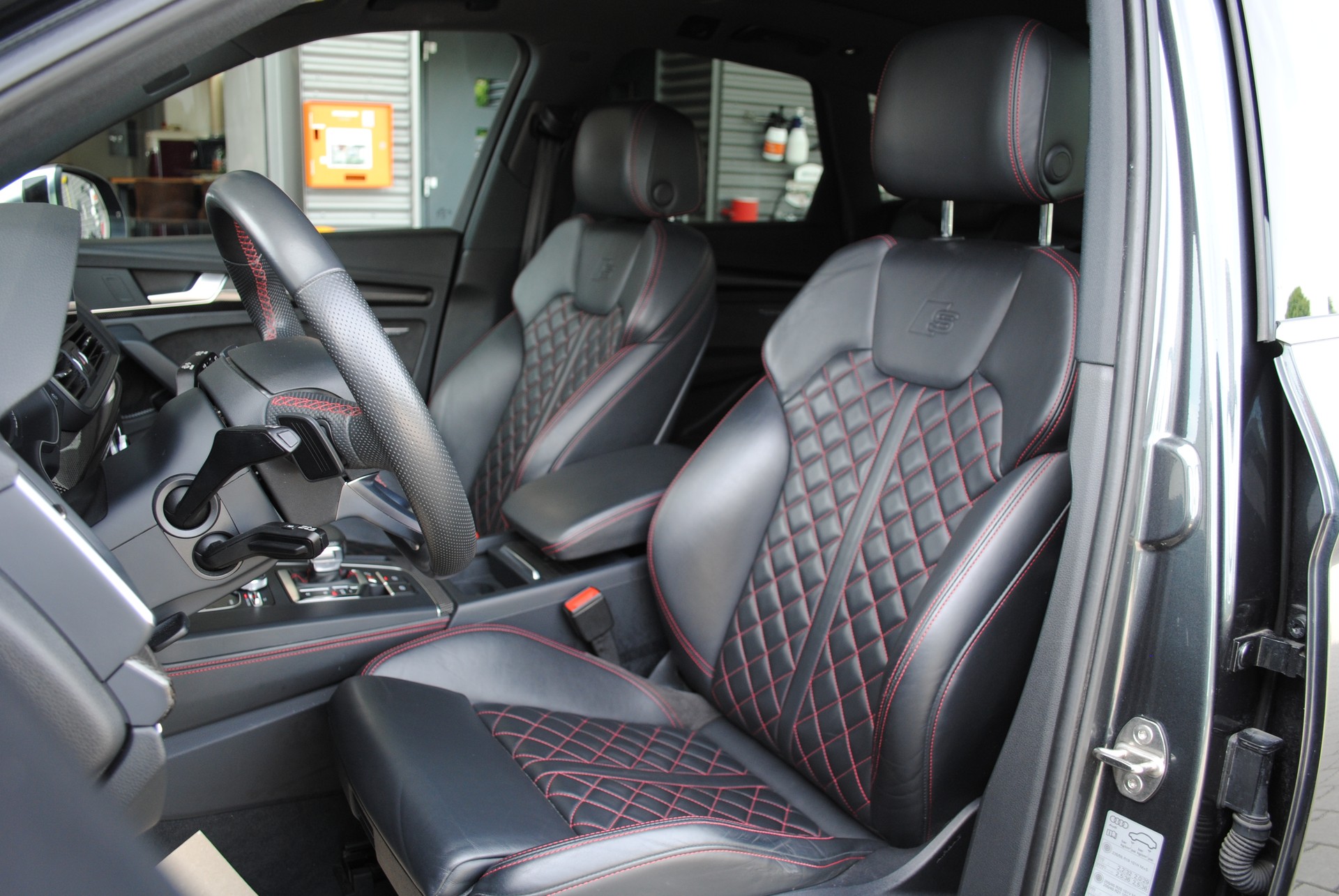 AUDI SQ5 3.0 TFSI quattro S-tronic-image-10