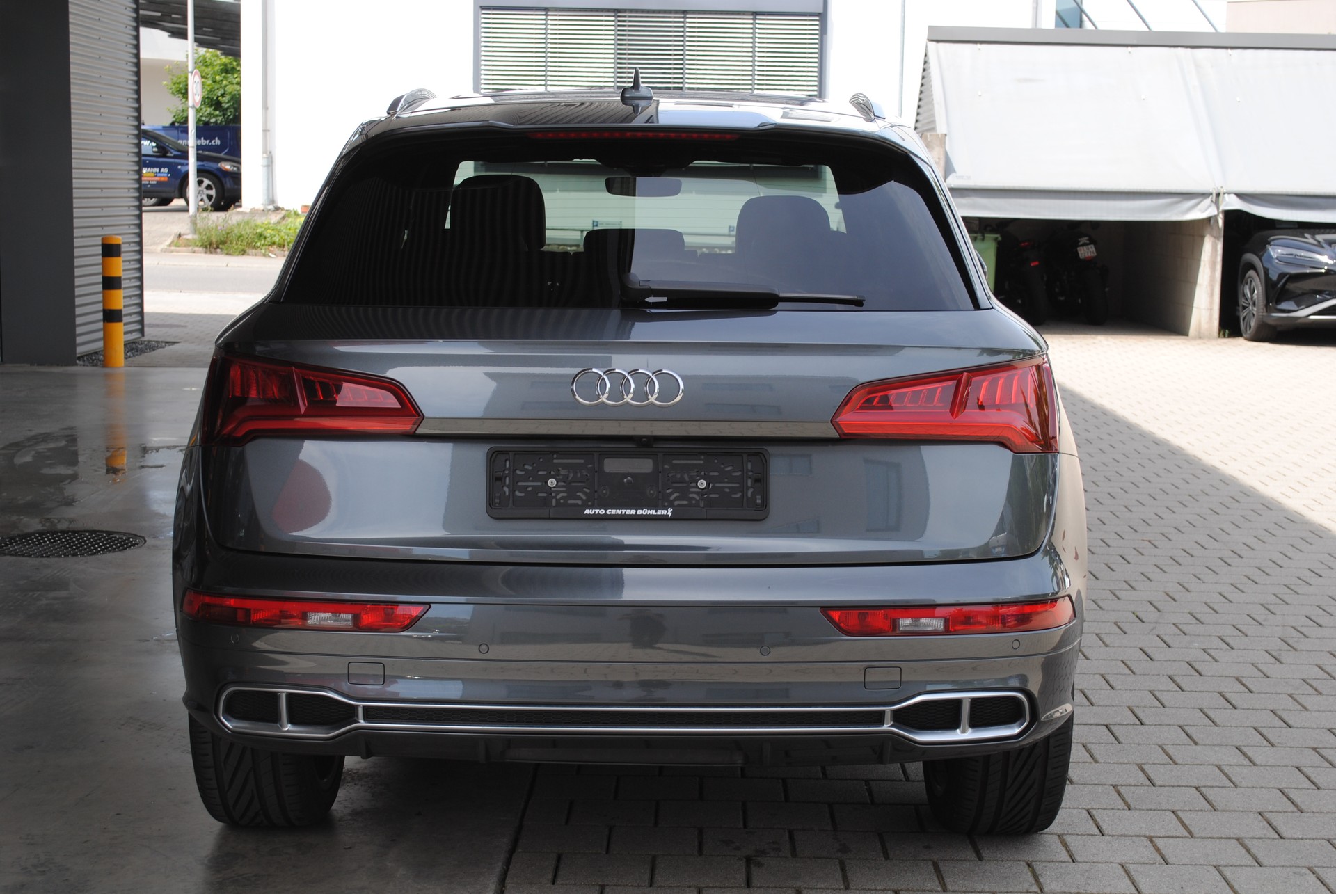AUDI SQ5 3.0 TFSI quattro S-tronic-image-5