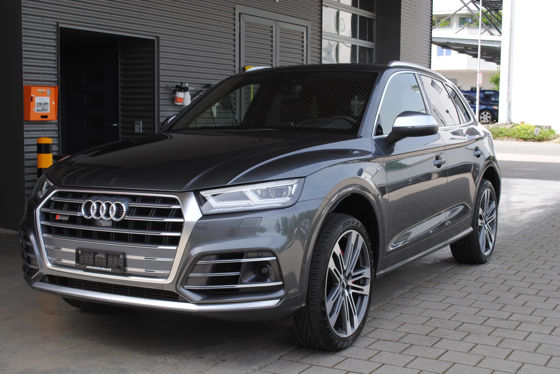 AUDI SQ5 3.0 TFSI quattro S-tronic-image-3