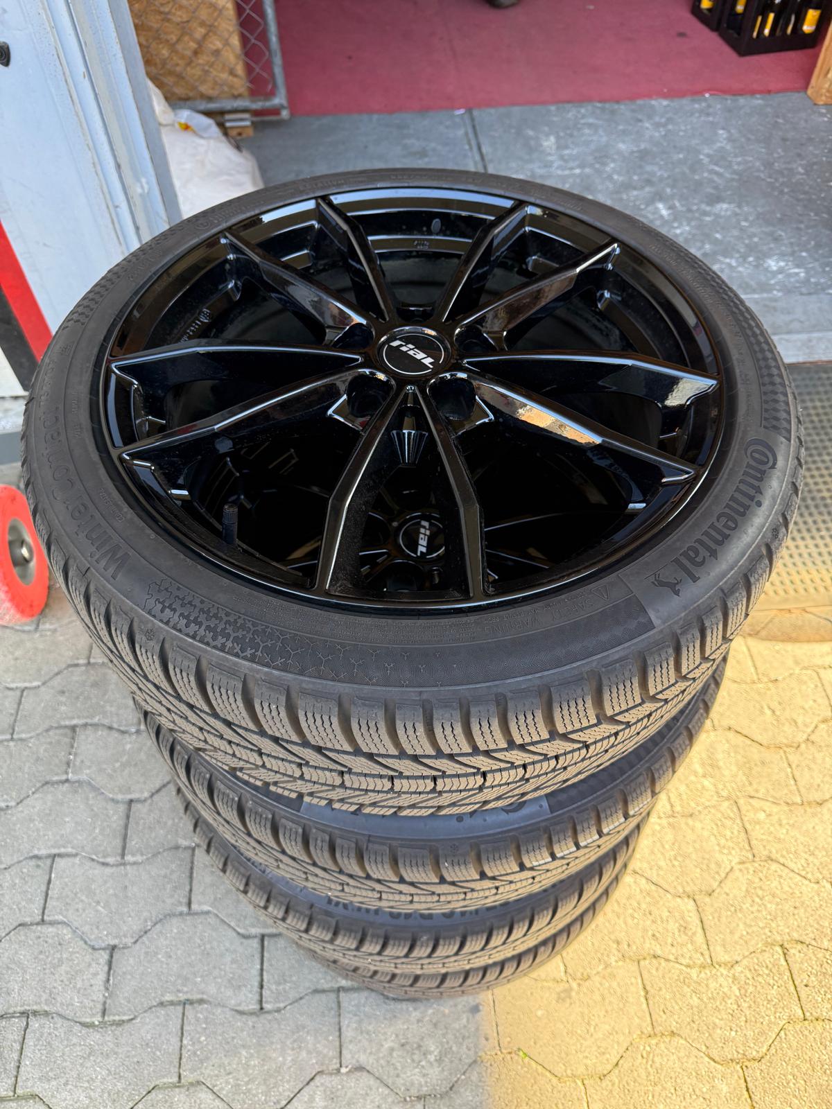 VW Golf Variant 2.0 TSI R DSG 4Motion *BlackStyle+Remus*-image-31