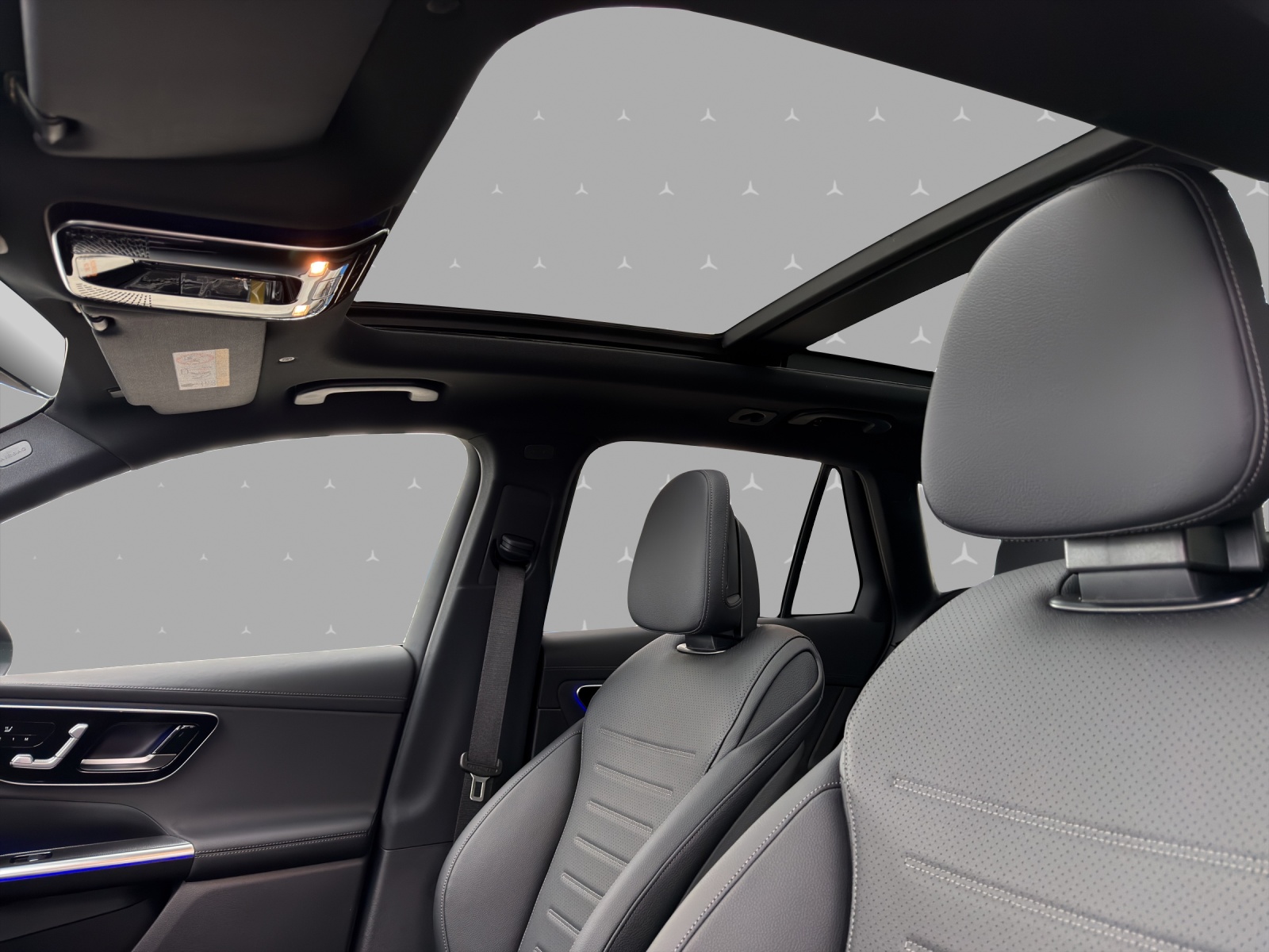 MERCEDES-BENZ GLC 400 e 4Matic EQ Star 9G-Tronic-image-8