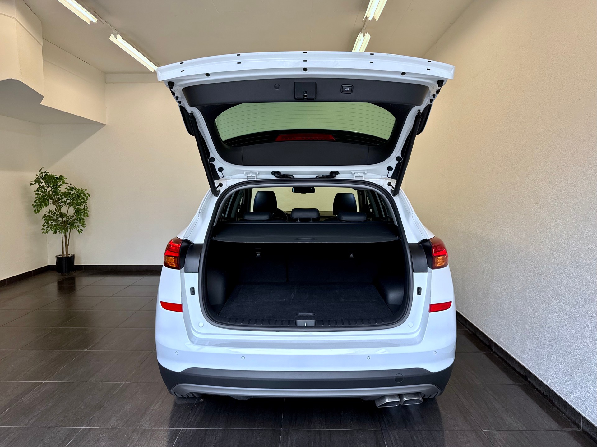 HYUNDAI Tucson 1.6 TGDI Vertex 4WD DCT-image-11