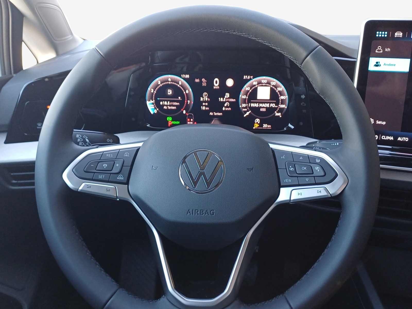 VW Golf 1.5 e TSI mHEV Value DSG-image-9