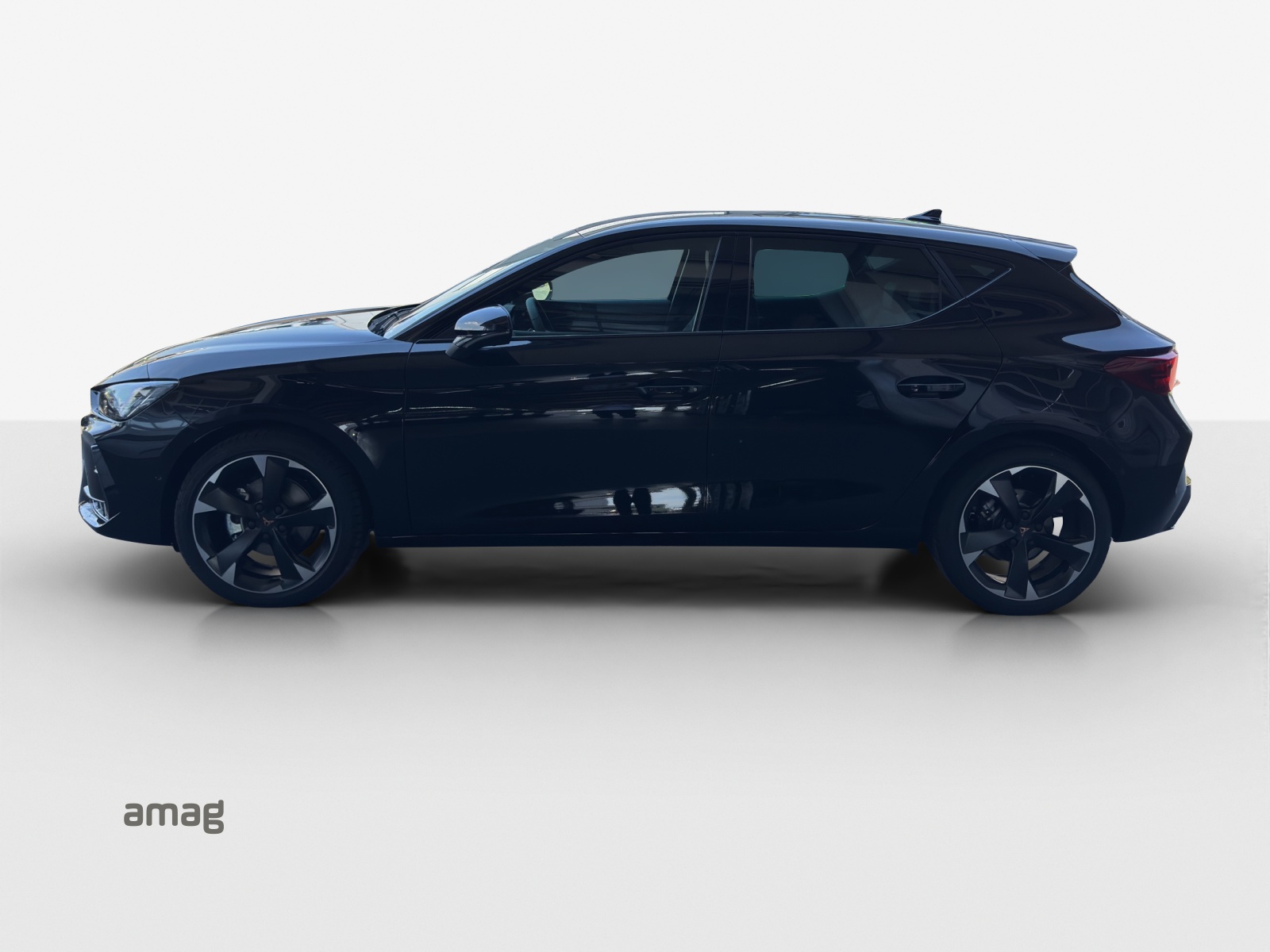 CUPRA LEON 1.5 TSI DSG-image-1