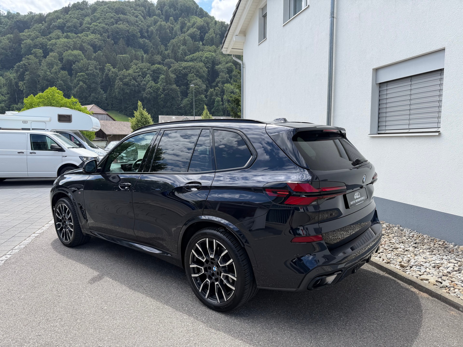 BMW X5 xDrive 48V 30d M Sport Pro Steptronic-image-13