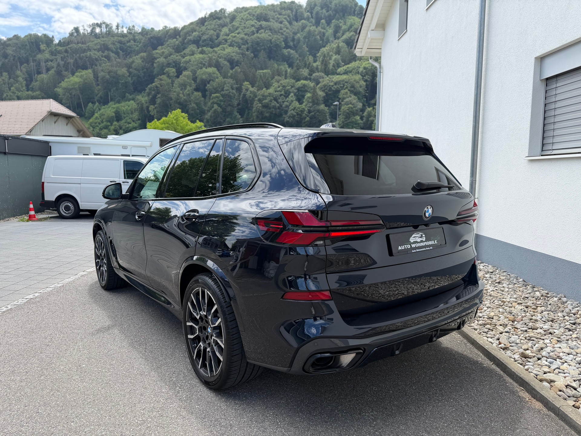 BMW X5 xDrive 48V 30d M Sport Pro Steptronic-image-14
