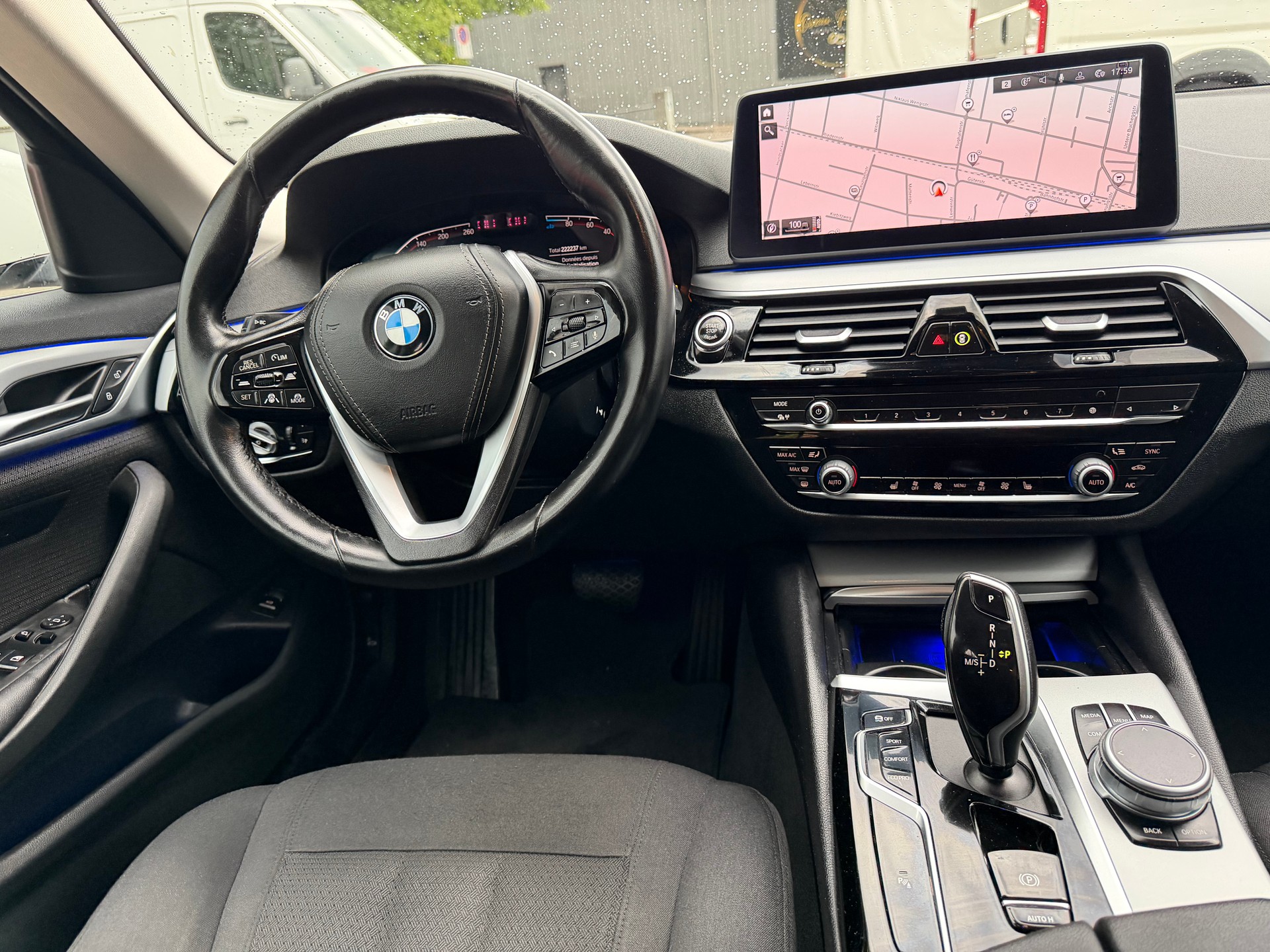 BMW 520d xDrive 48V Touring Steptronic * Gr. Navi * LED Scheinwerfer * Klima-auto * Tempomat * PDC V&H-RF-Kamera * Frisch Ab MFK-image-3