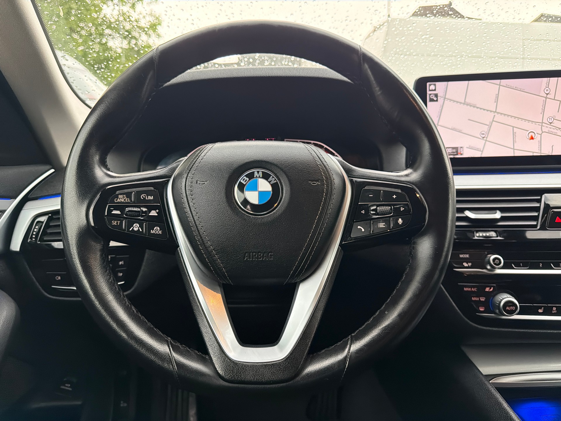 BMW 520d xDrive 48V Touring Steptronic * Gr. Navi * LED Scheinwerfer * Klima-auto * Tempomat * PDC V&H-RF-Kamera * Frisch Ab MFK-image-10
