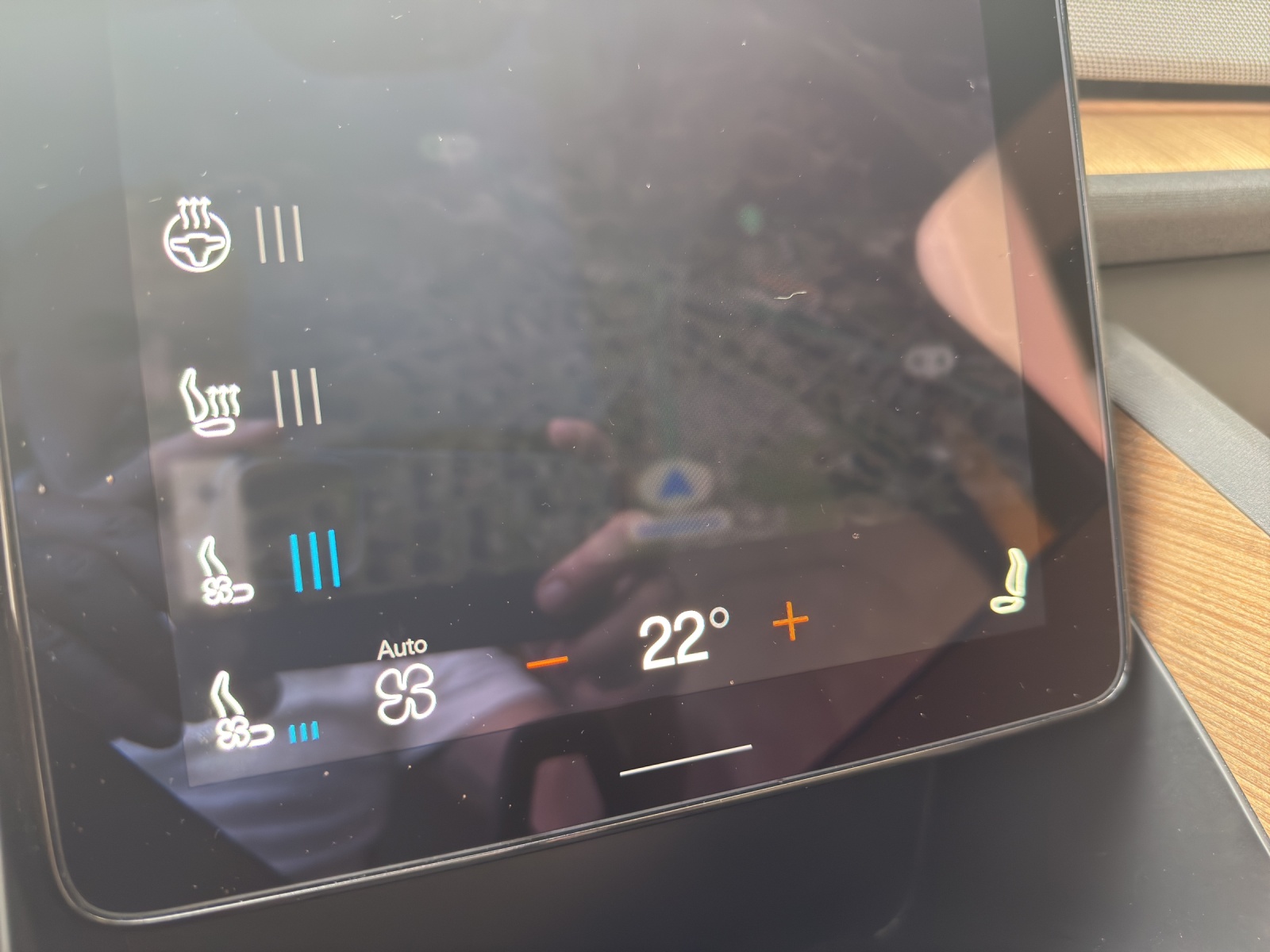 POLESTAR Polestar 2 Launch Edition Performance 78 kWh 476 PS-image-14