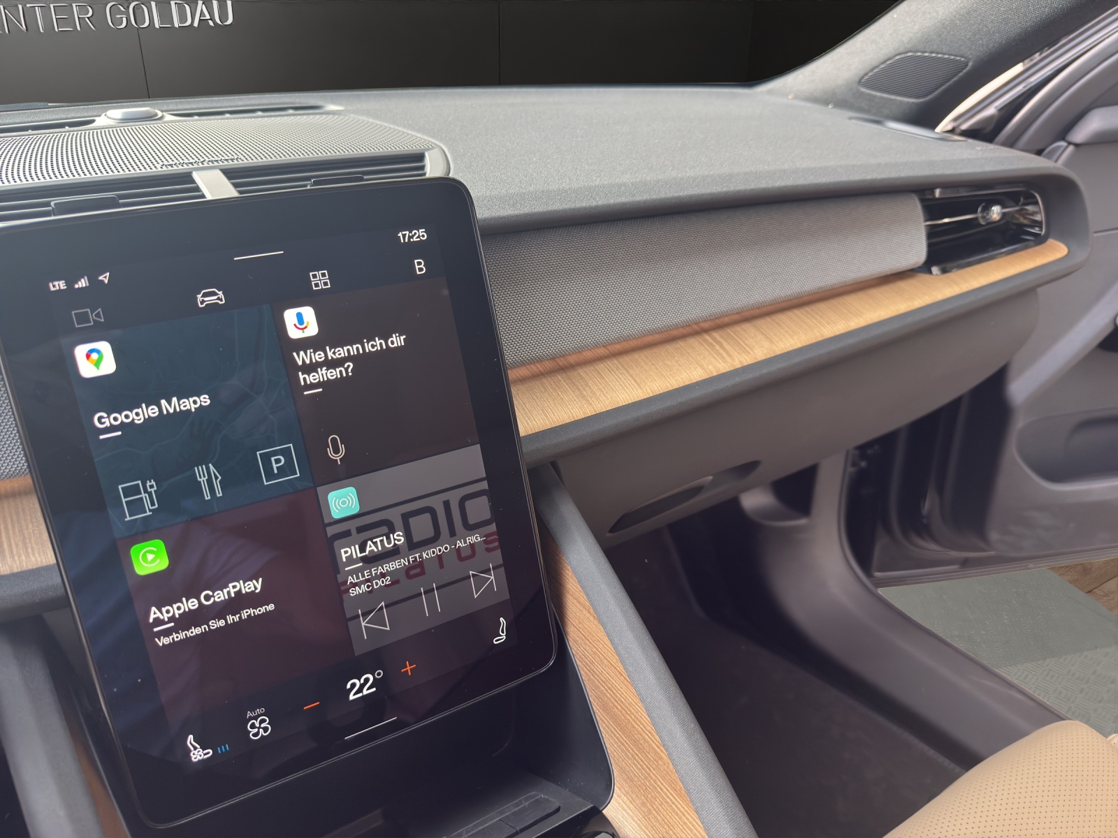 POLESTAR Polestar 2 Launch Edition Performance 78 kWh 476 PS-image-12