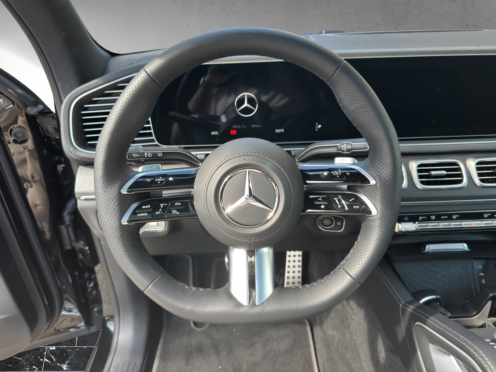 MERCEDES-BENZ GLS 450 d 4Matic 9G-Tronic-image-7