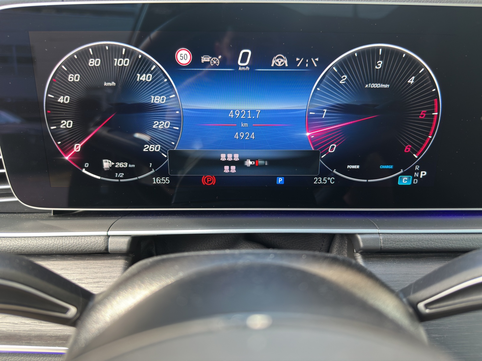 MERCEDES-BENZ GLS 450 d 4Matic 9G-Tronic-image-6