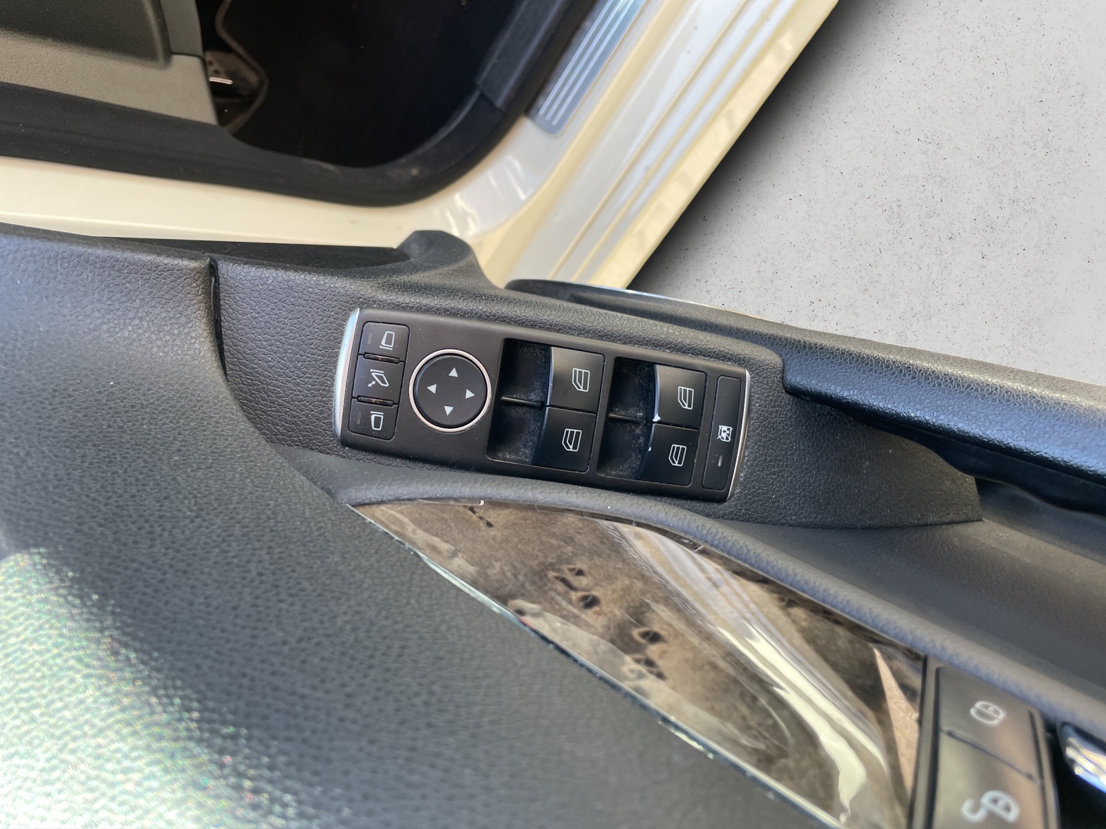 MERCEDES-BENZ C 250 CDI BlueEF 4m Kombi-image-10