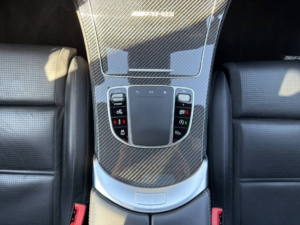 MERCEDES-BENZ GLC 63 S AMG 4m+-image-12