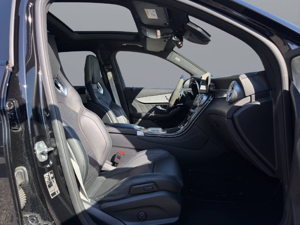 MERCEDES-BENZ GLC 63 S AMG 4m+-image-16