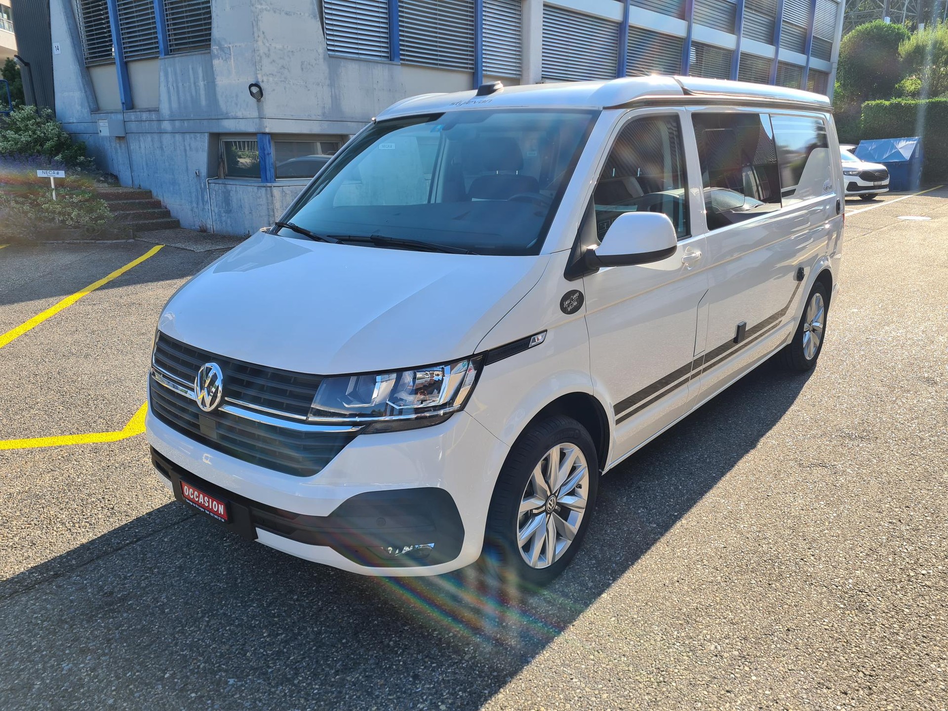 VW T6.1 Stylevan Durban 2.0 TDI 4Motion DSG-image-1