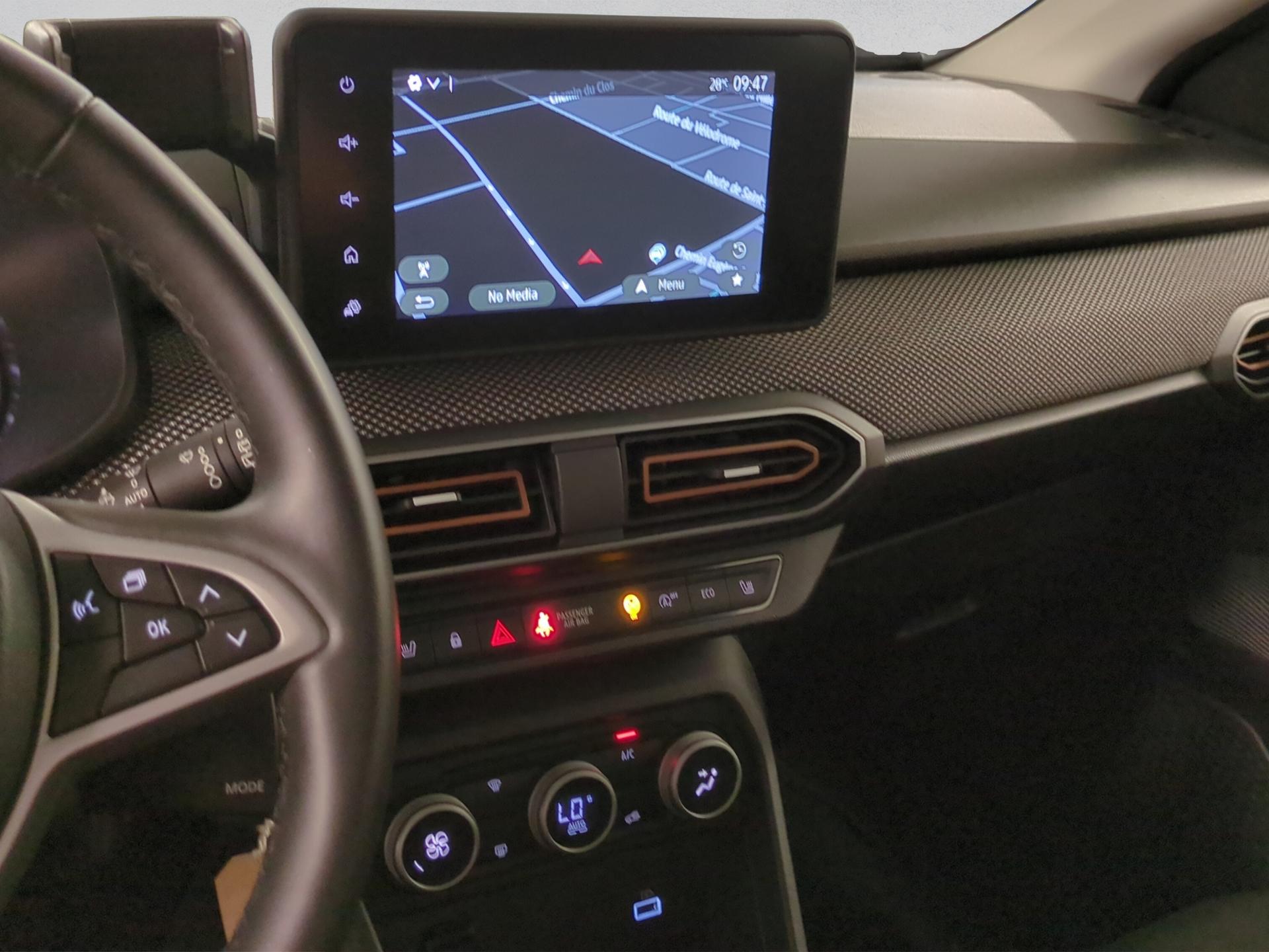DACIA Sandero Stepway TCe 90 Expression CVT-image-11