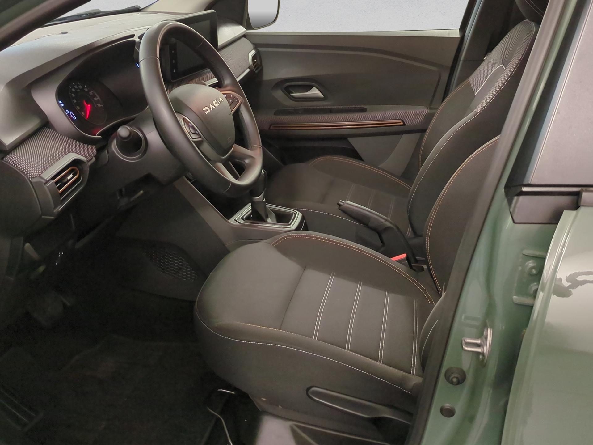 DACIA Sandero Stepway TCe 90 Expression CVT-image-8