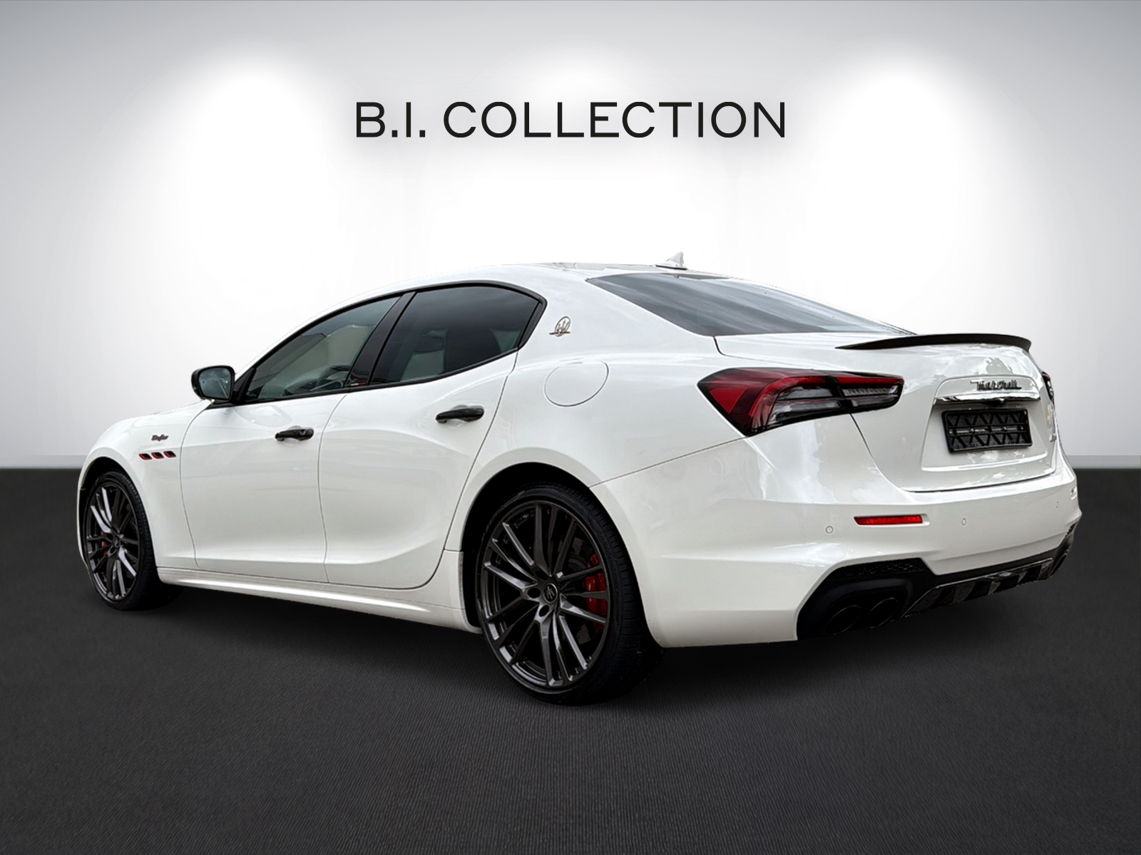 MASERATI GHIBLI TROFEO 3.8 V8-image-8