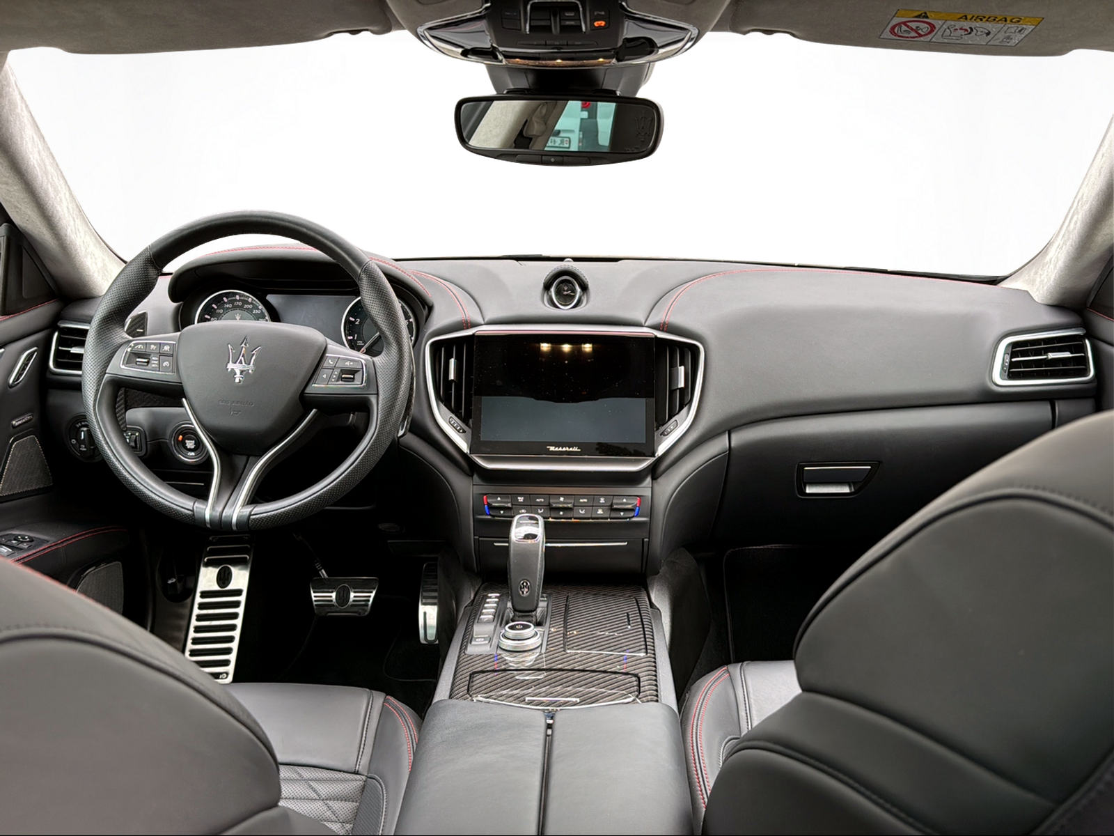 MASERATI GHIBLI TROFEO 3.8 V8-image-5