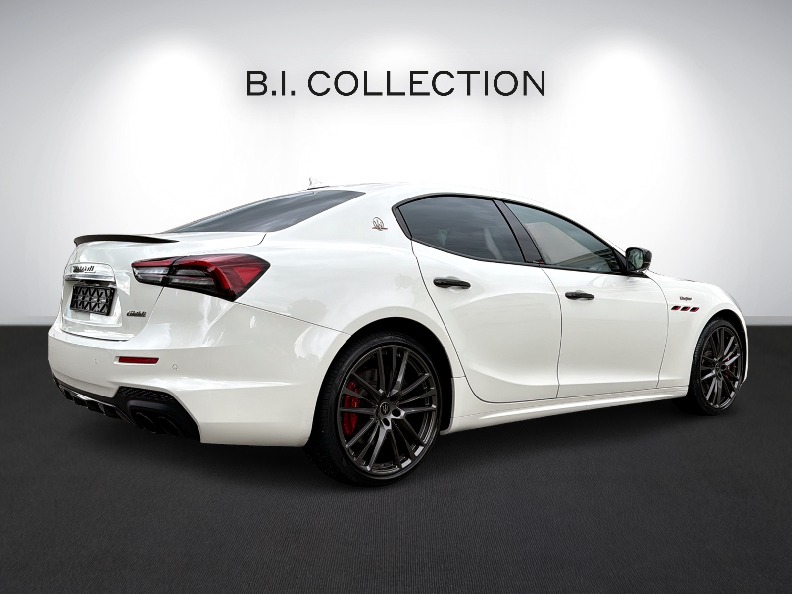 MASERATI GHIBLI TROFEO 3.8 V8-image-10