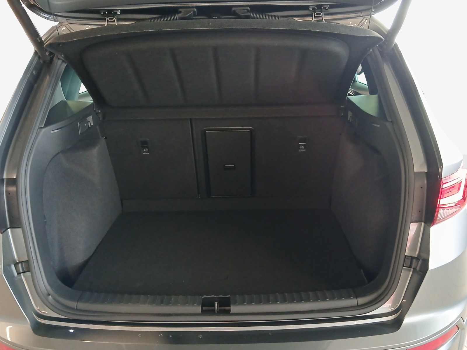CUPRA Ateca 2.0TSI 4Drive DSG-image-12