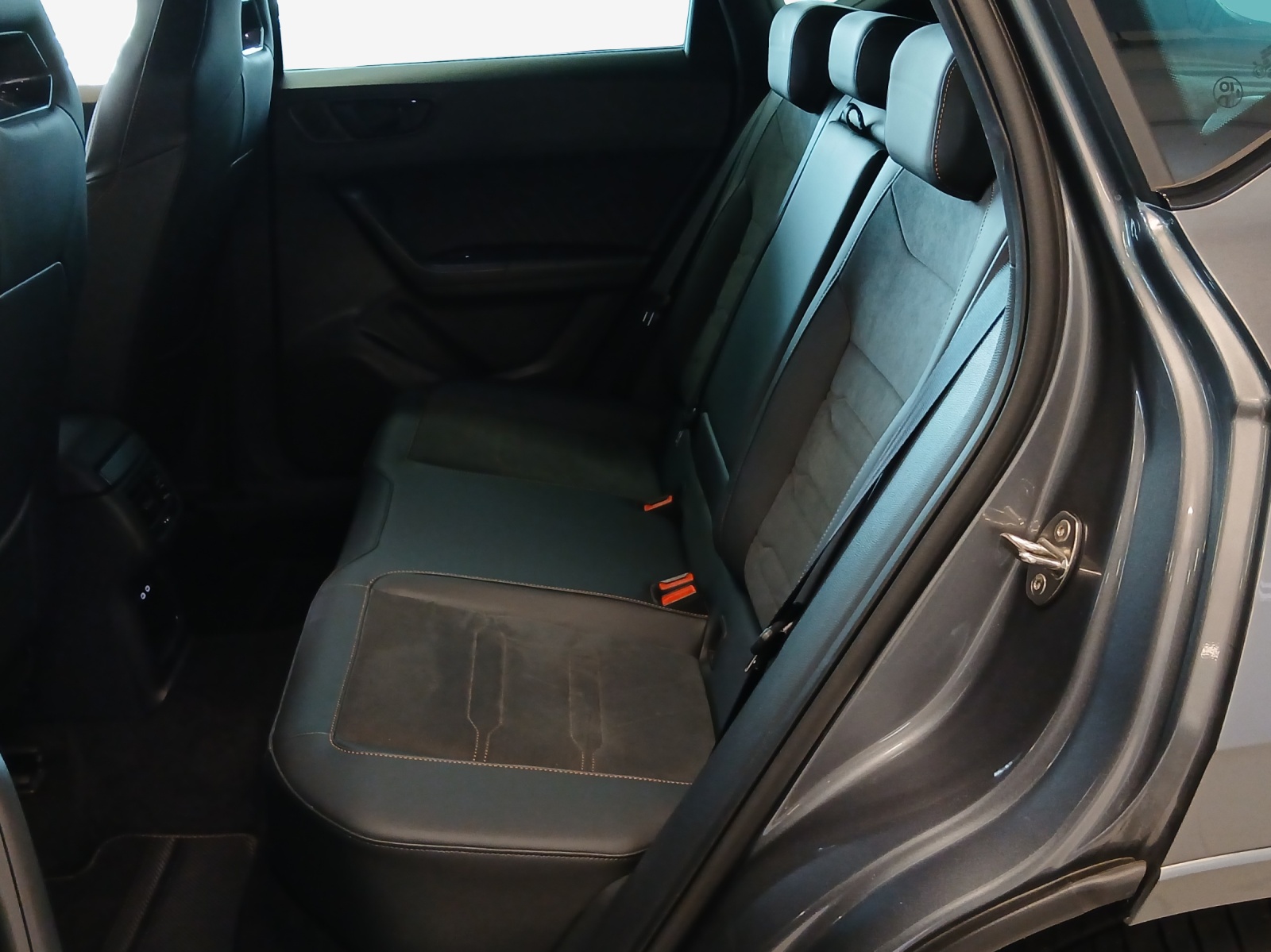 CUPRA Ateca 2.0TSI 4Drive DSG-image-11