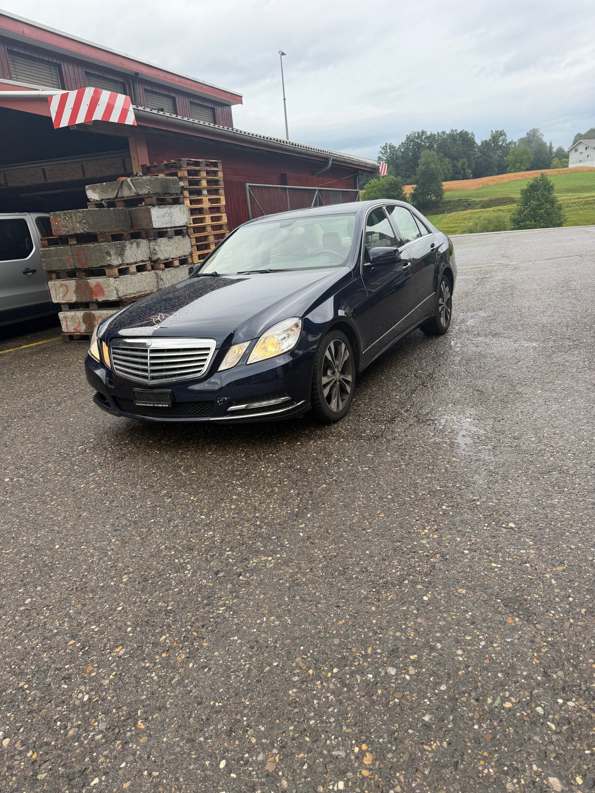 MERCEDES-BENZ E 200 CDI BlueEfficiency Elégance-image-0