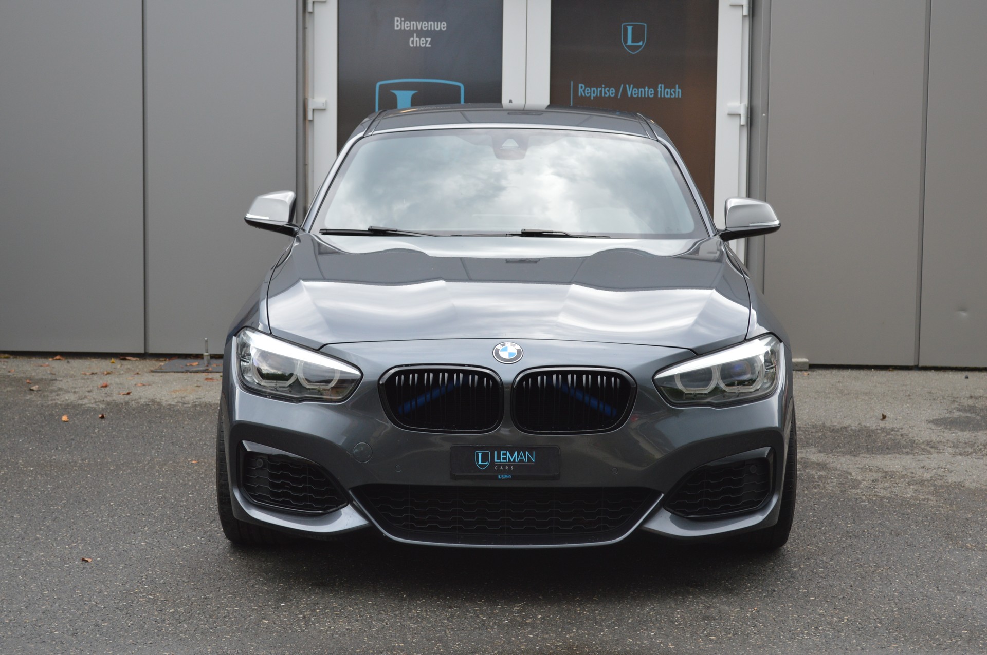 BMW M140i xDrive Steptronic-image-1