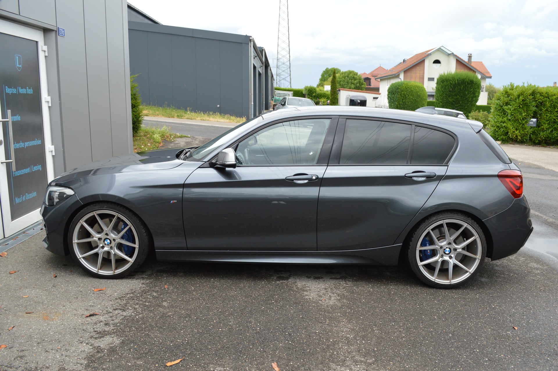 BMW M140i xDrive Steptronic-image-7