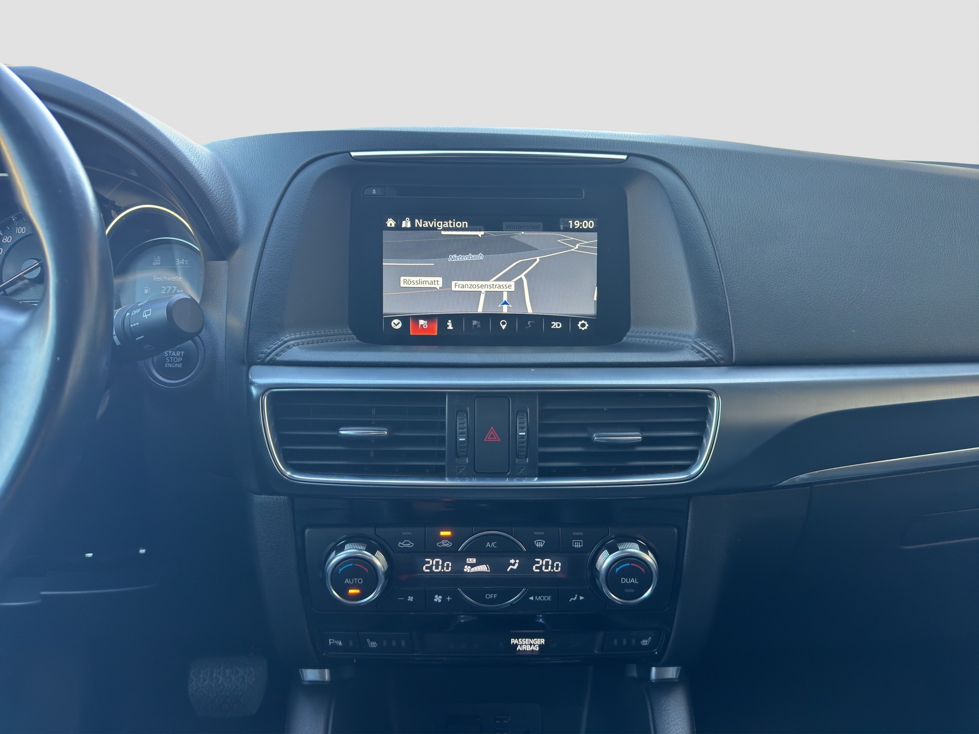 MAZDA CX-5 2.2 D HP Revolution AWD Automatic-image-4