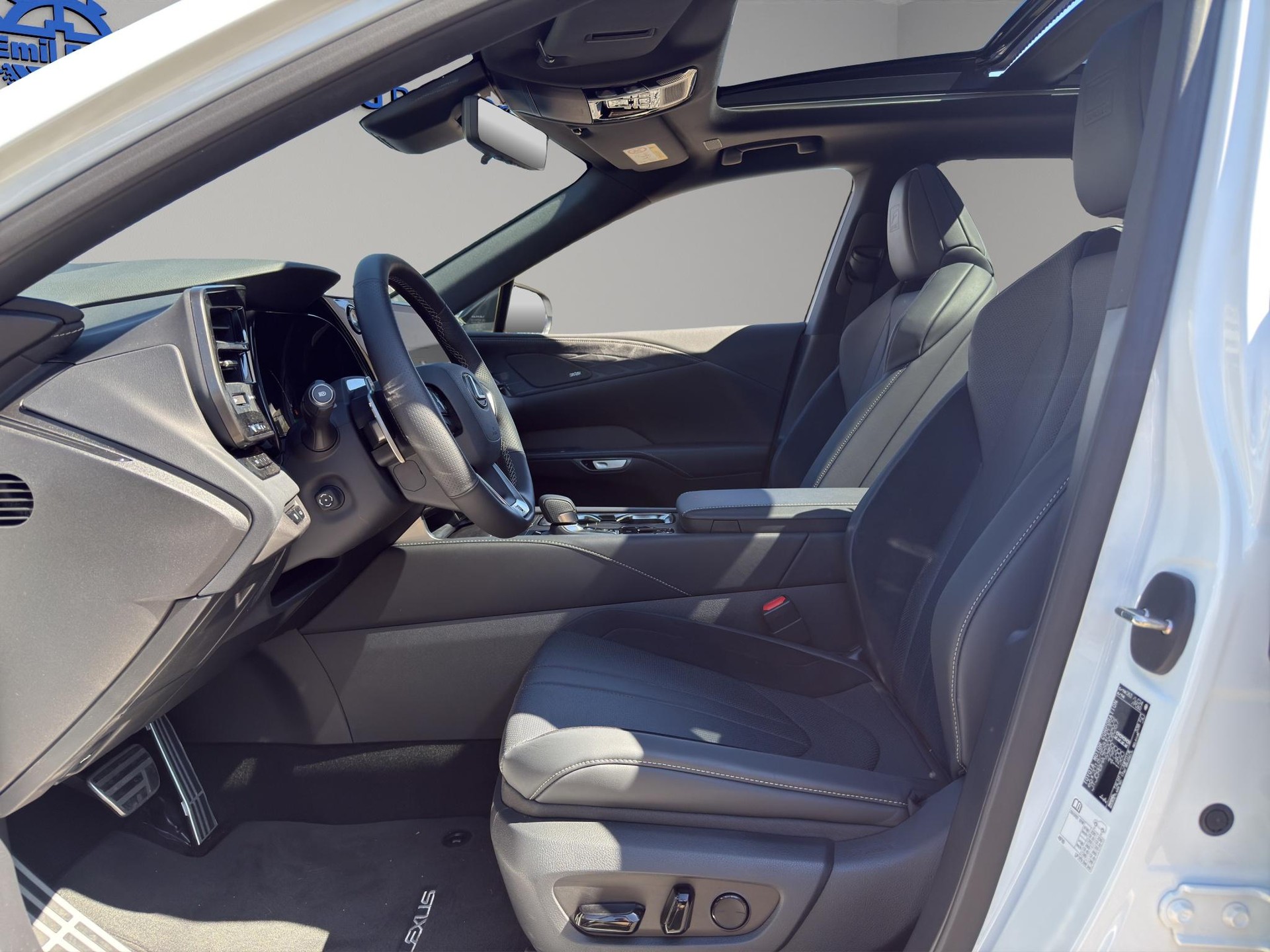 LEXUS RX 500h F-Sport-image-1
