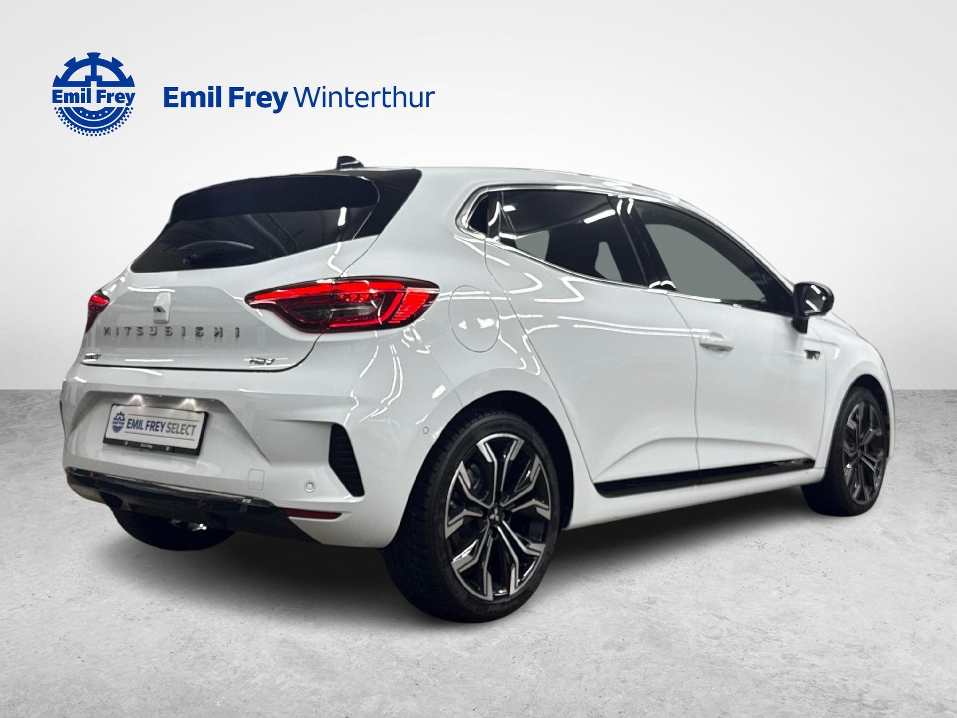 MITSUBISHI Colt 1.6 HEV Instyle-image-4