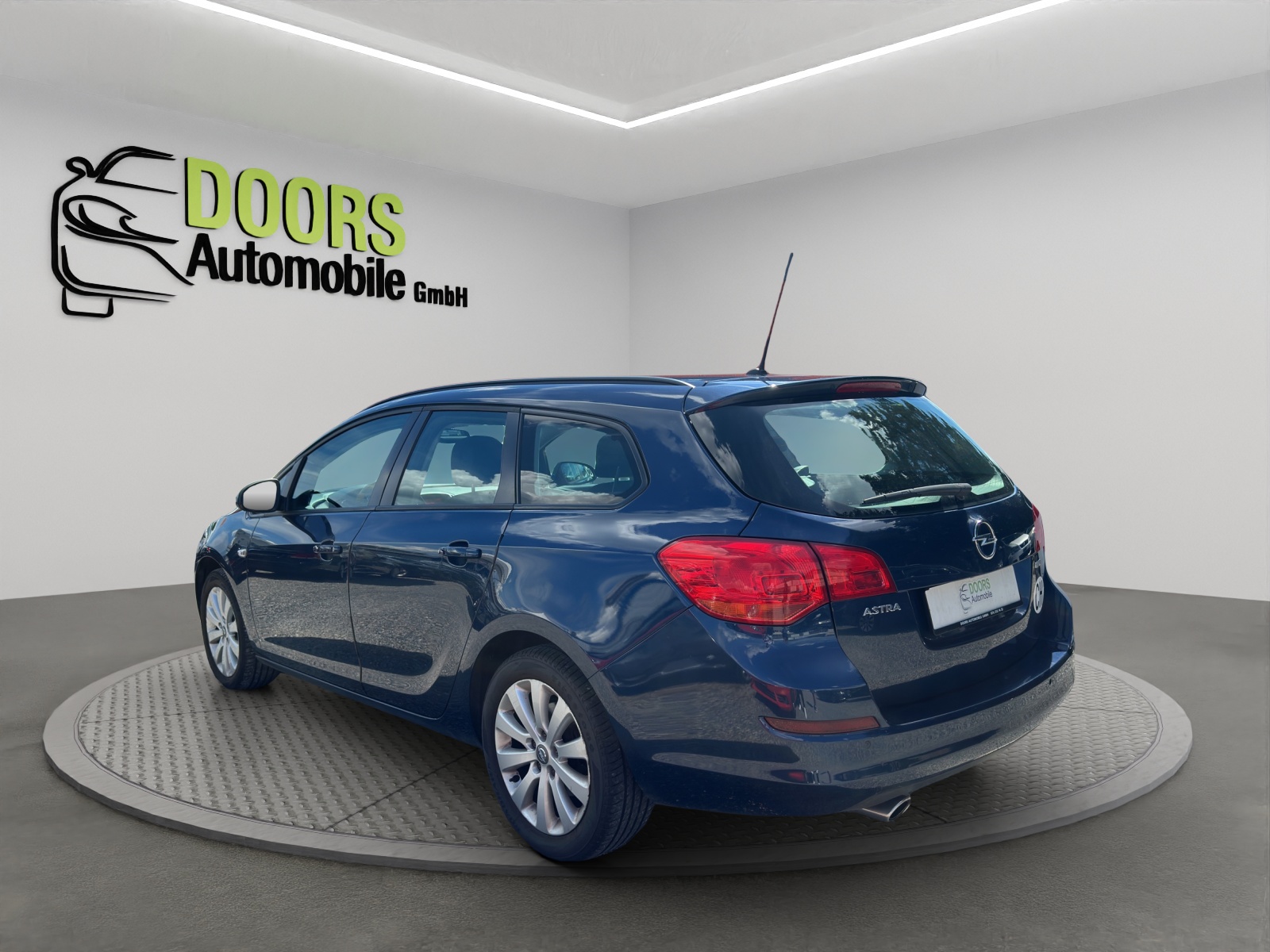 OPEL Astra SportsTourer 2.0 CDTi Sport-image-5