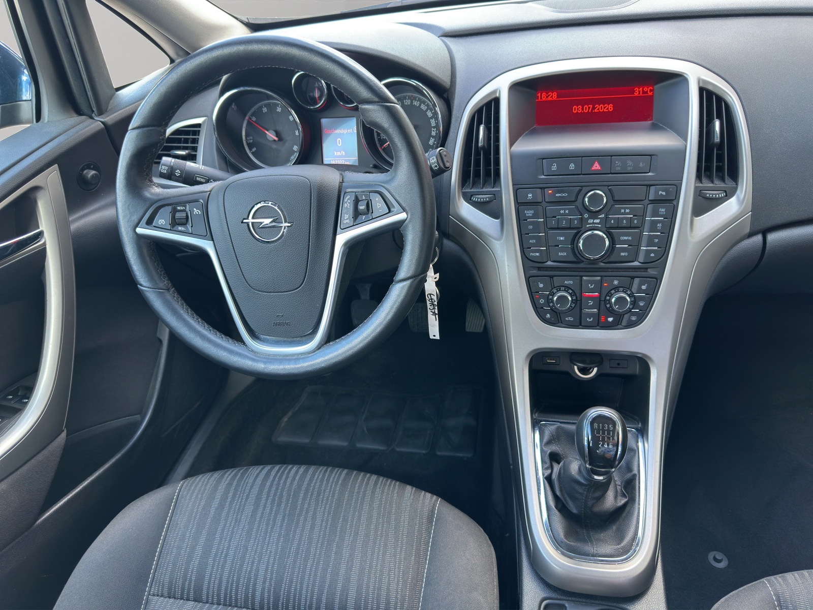 OPEL Astra SportsTourer 2.0 CDTi Sport-image-8