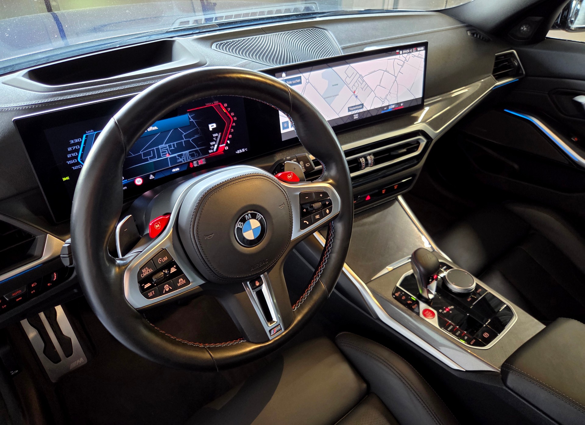 BMW M3 Competition xDrive Touring-image-10