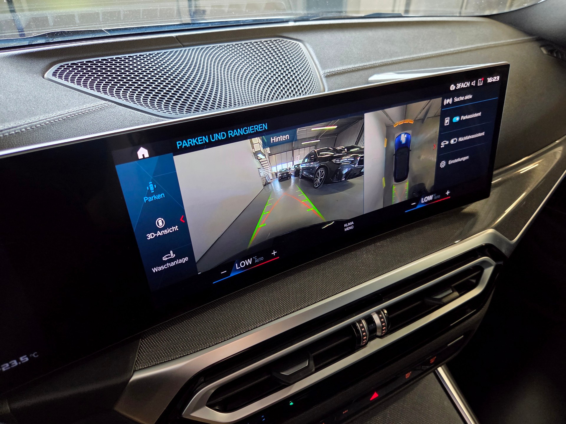 BMW M3 Competition xDrive Touring-image-5